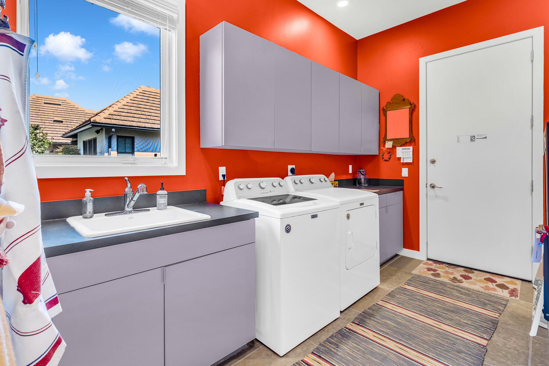 ISLAND GREEN - Residential