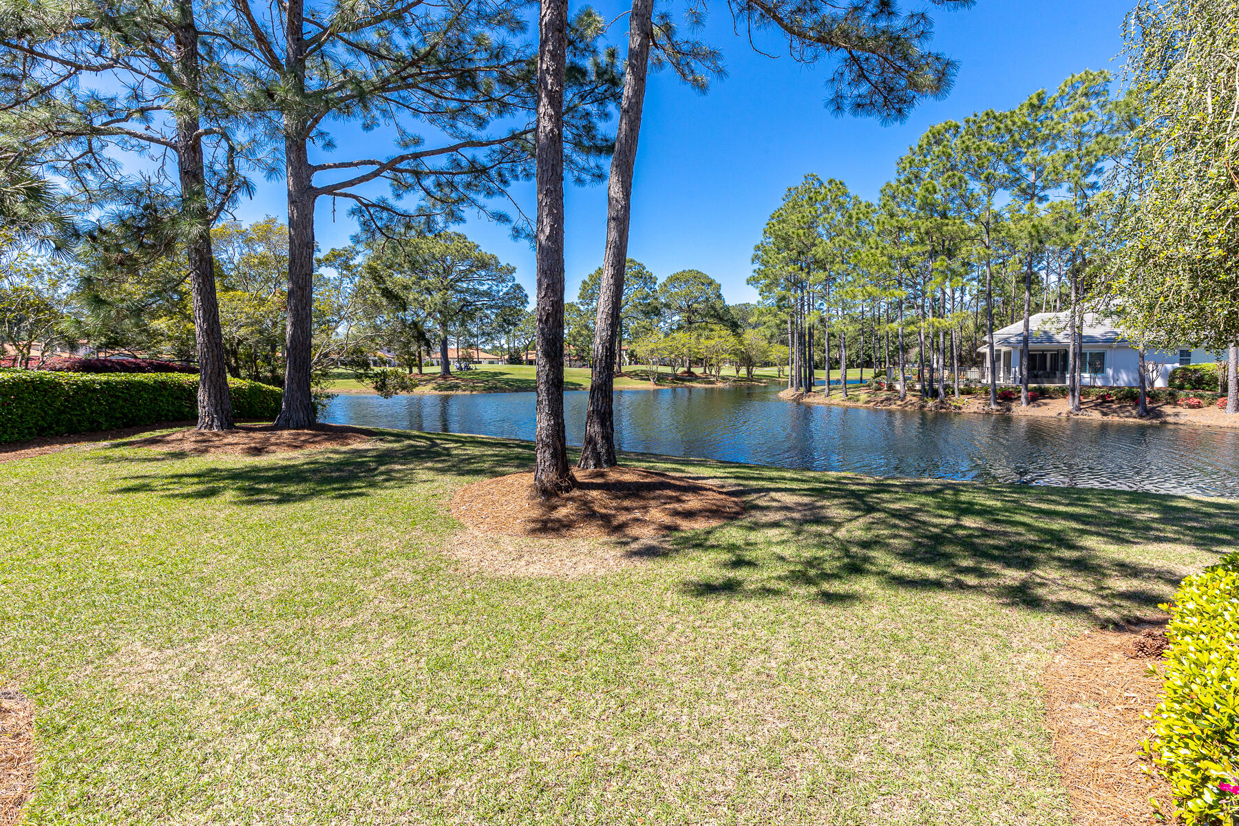 ISLAND GREEN - Residential