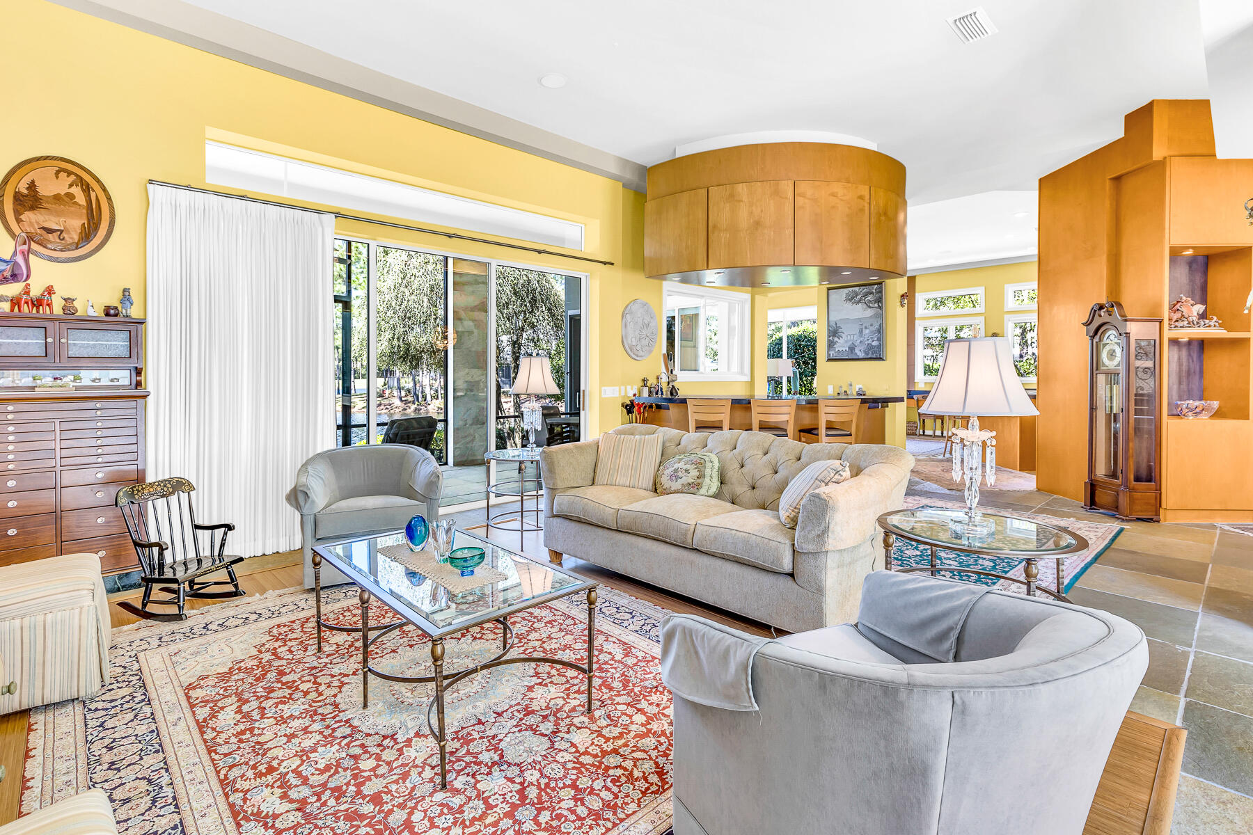 ISLAND GREEN - Residential