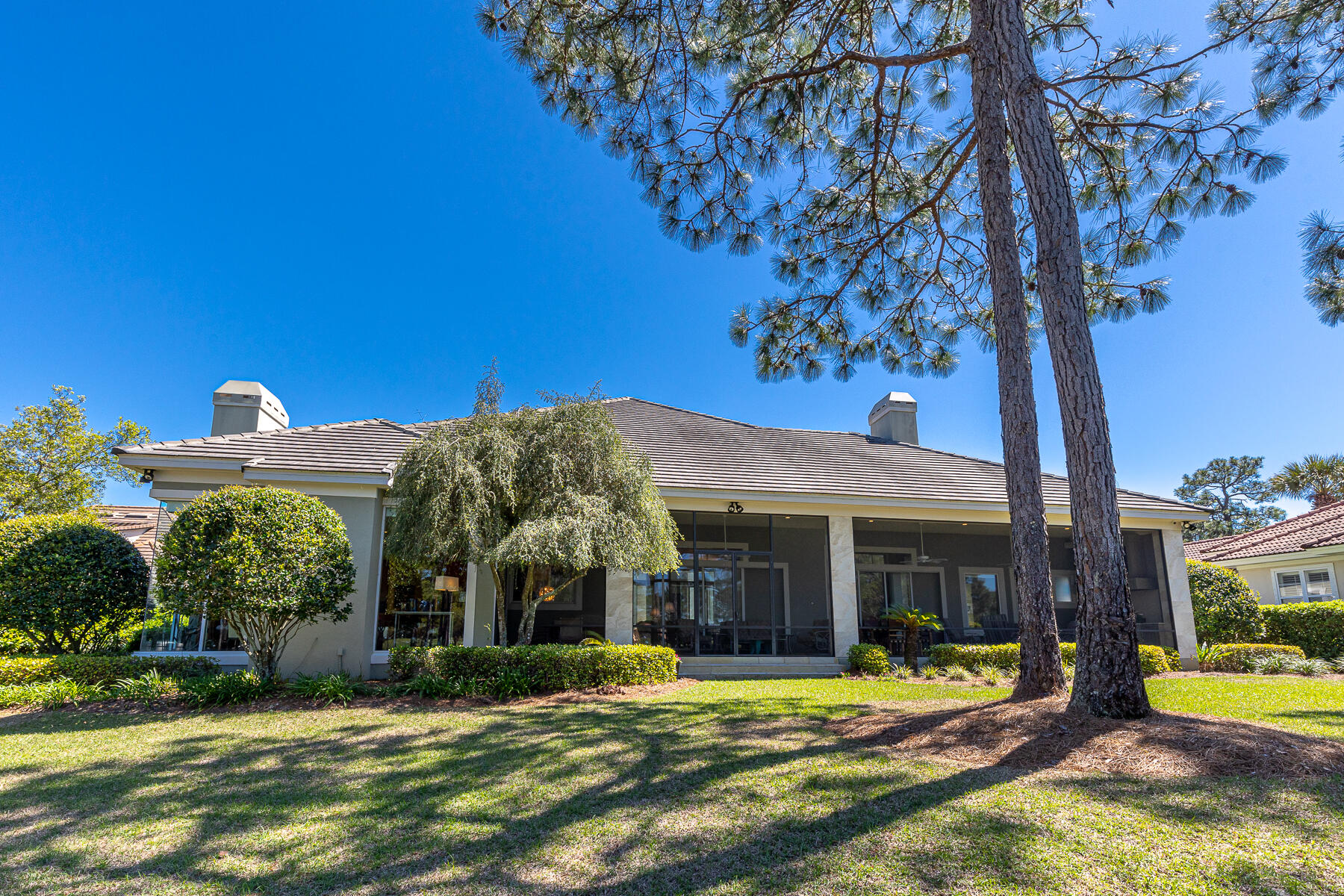 ISLAND GREEN - Residential