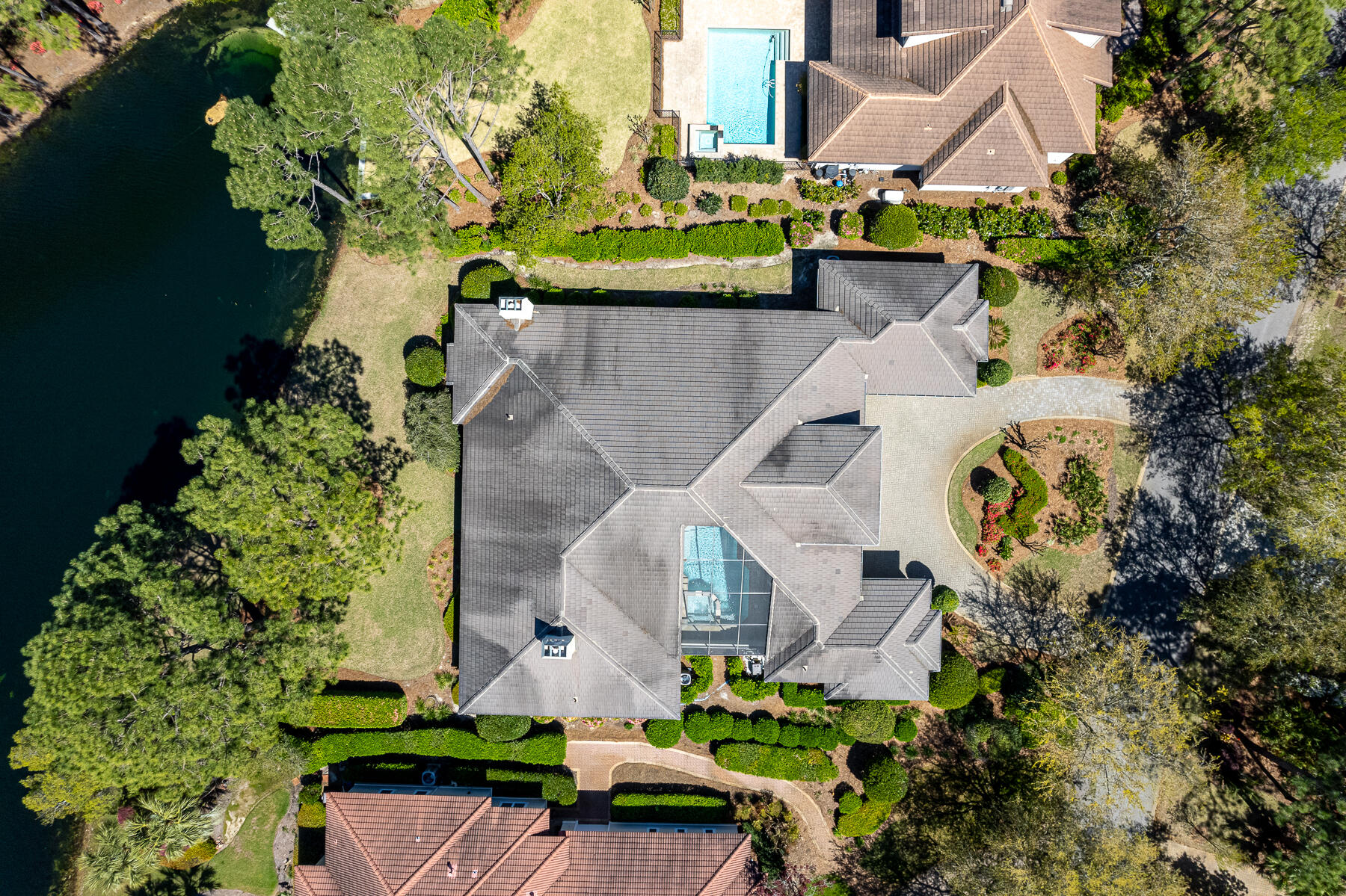ISLAND GREEN - Residential