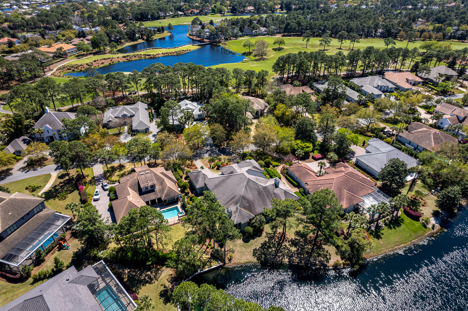 ISLAND GREEN - Residential