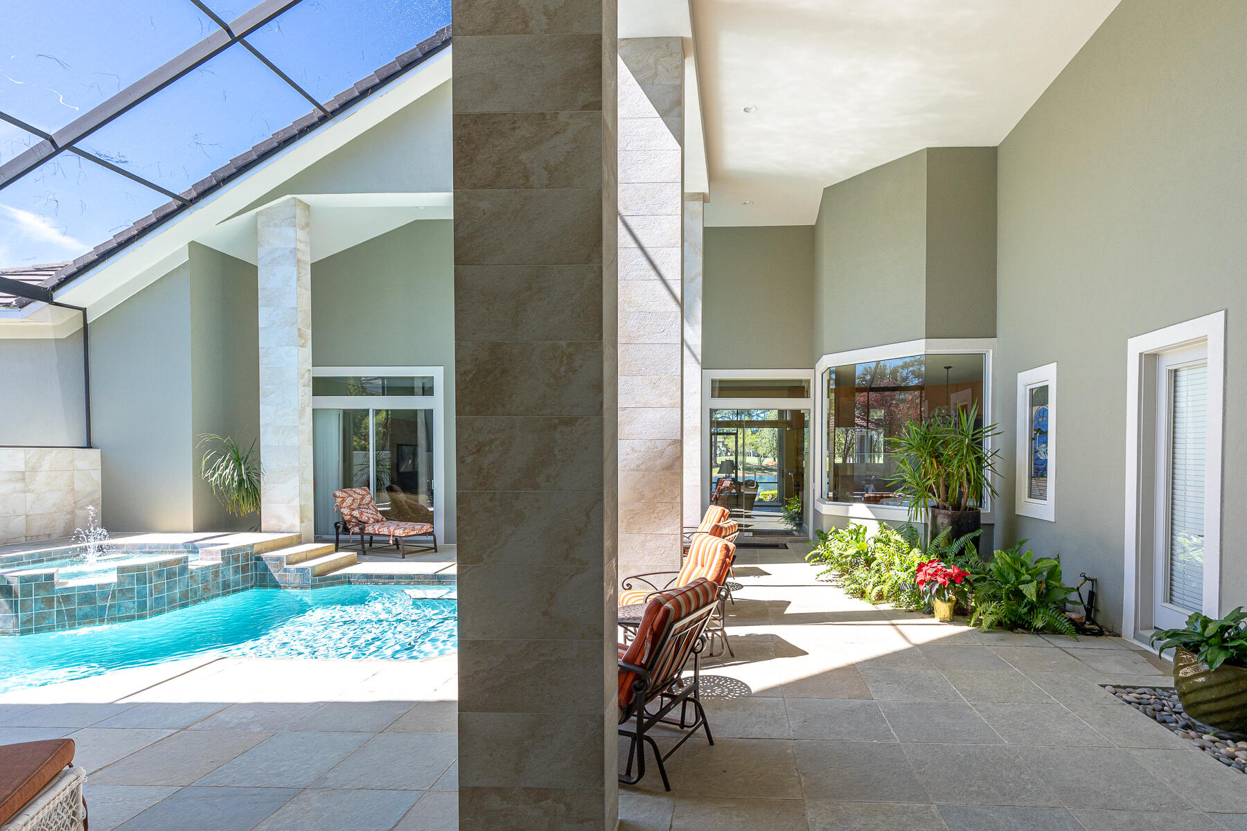 ISLAND GREEN - Residential