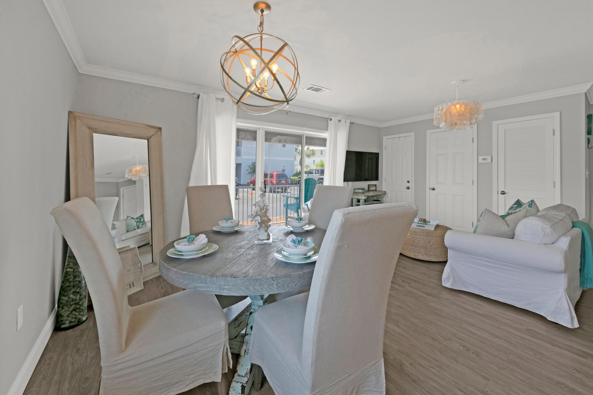 BEACHSIDE VILLAS CONDO - Residential