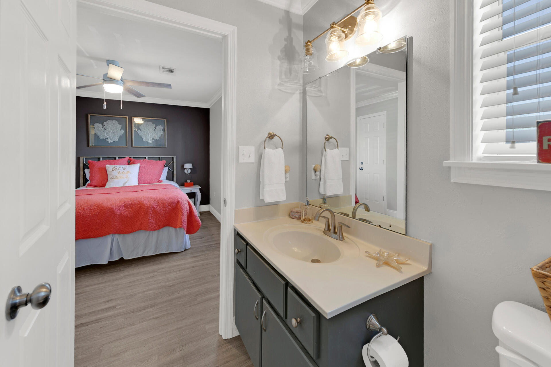 BEACHSIDE VILLAS CONDO - Residential