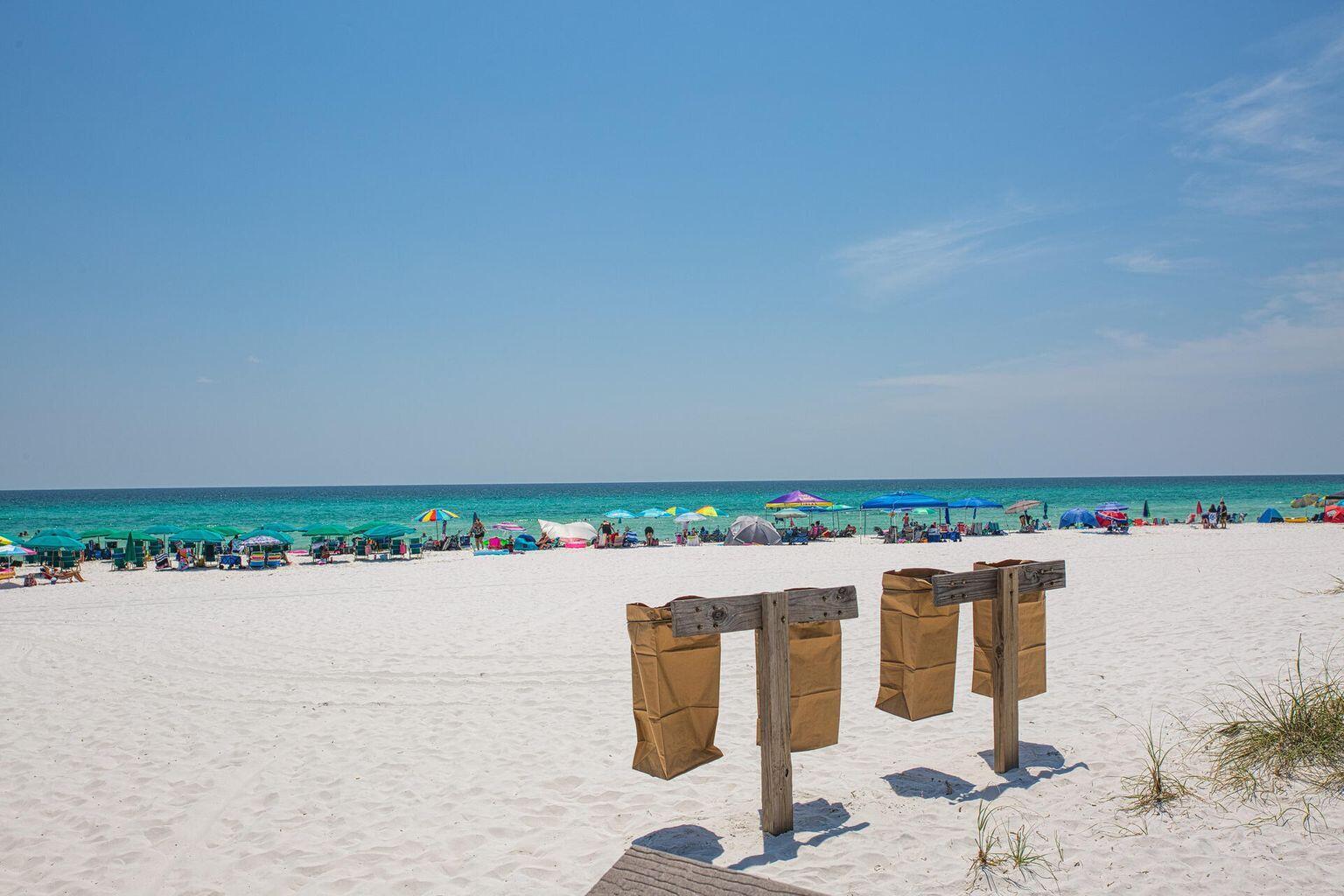 BEACHSIDE VILLAS CONDO - Residential