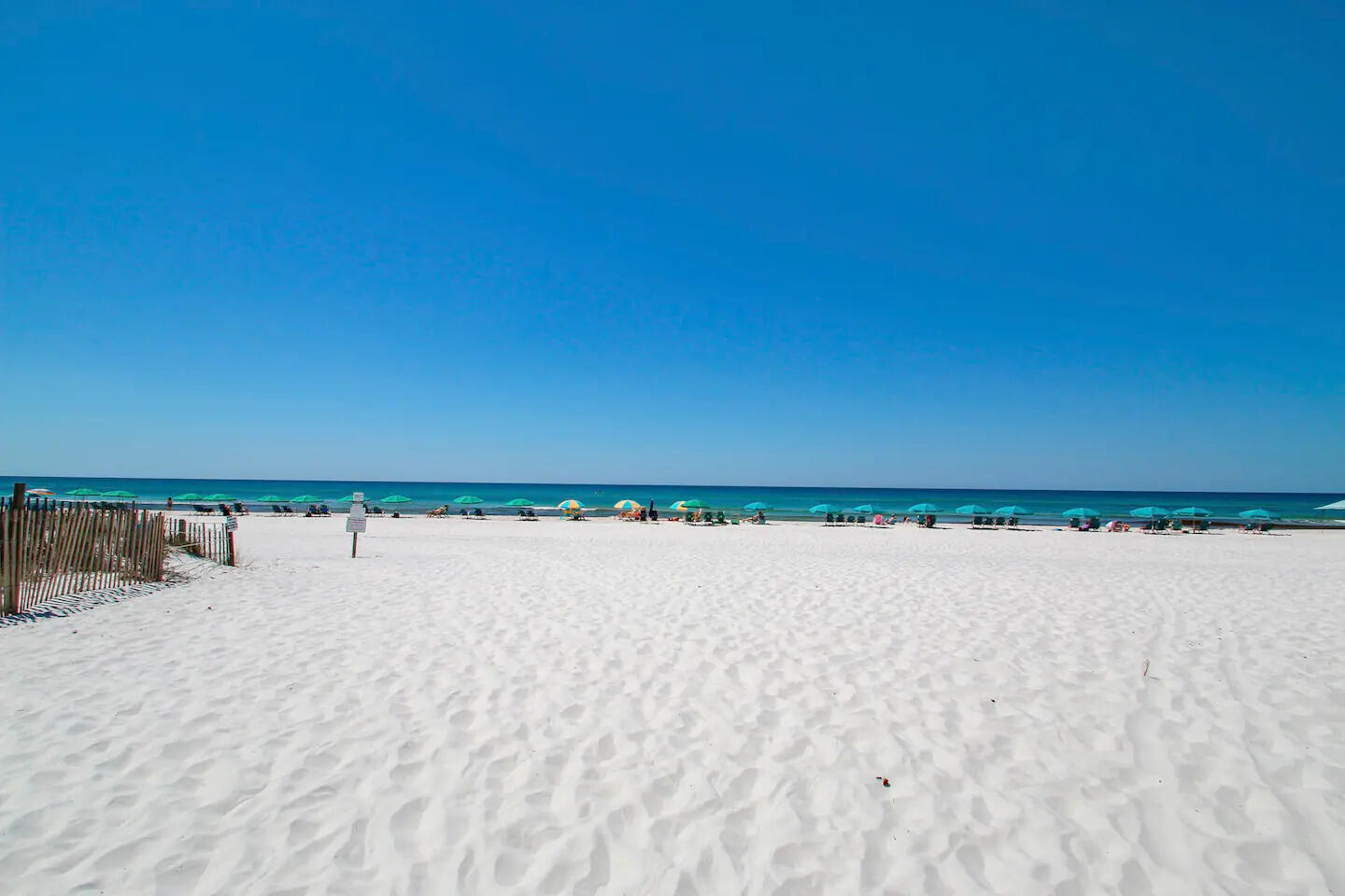 BEACHSIDE VILLAS CONDO - Residential