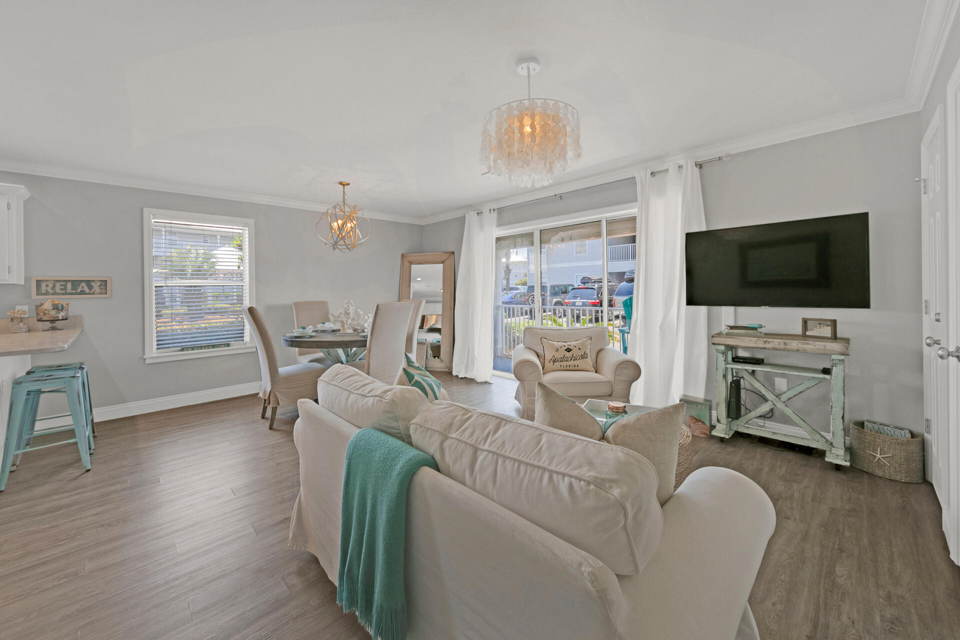 BEACHSIDE VILLAS CONDO - Residential