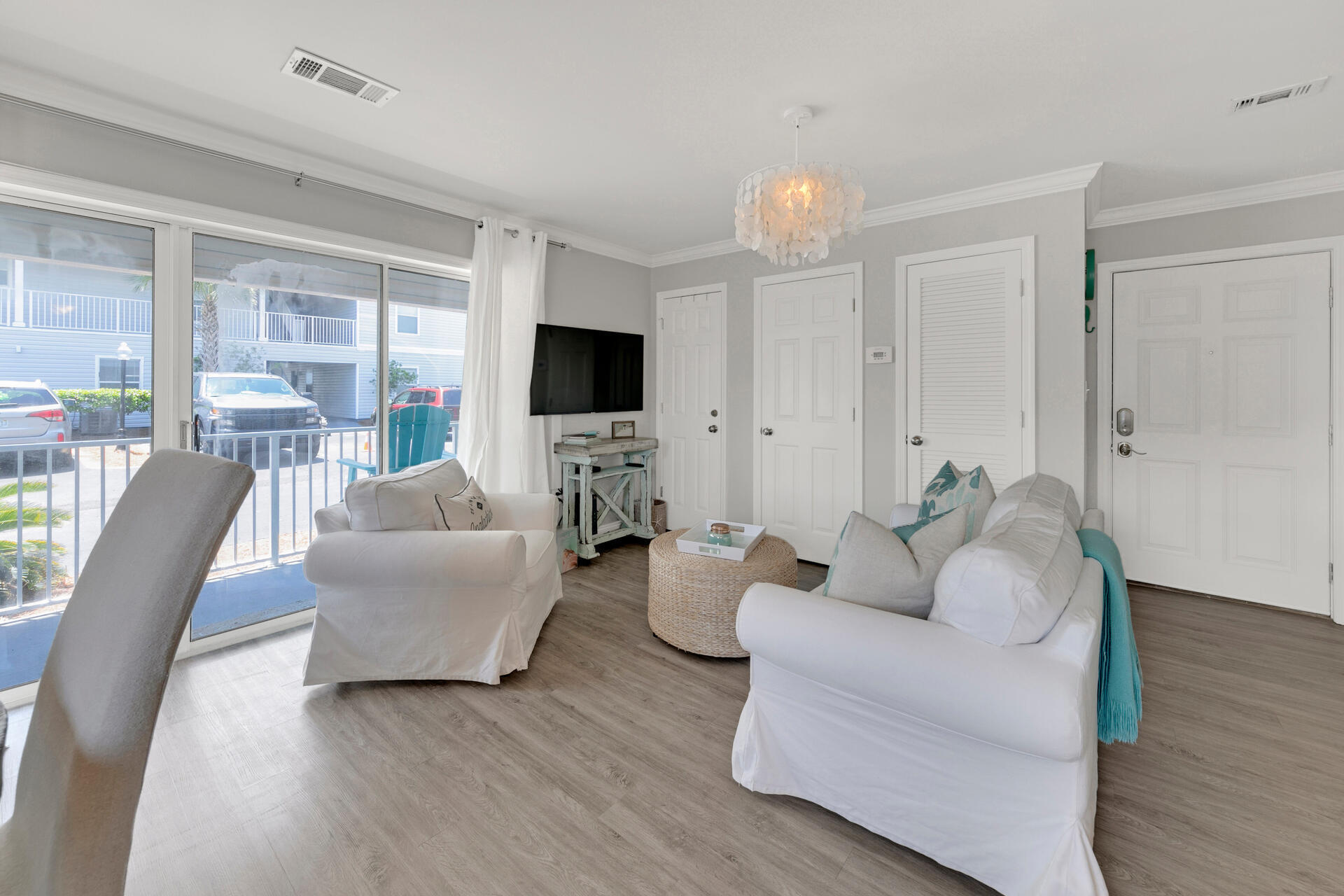 BEACHSIDE VILLAS CONDO - Residential