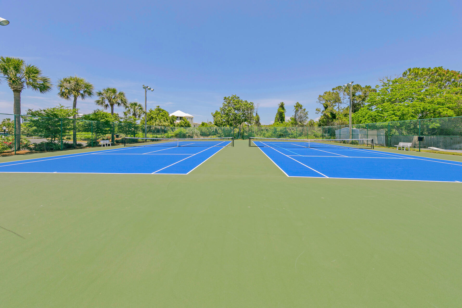 BEACHSIDE VILLAS CONDO - Residential