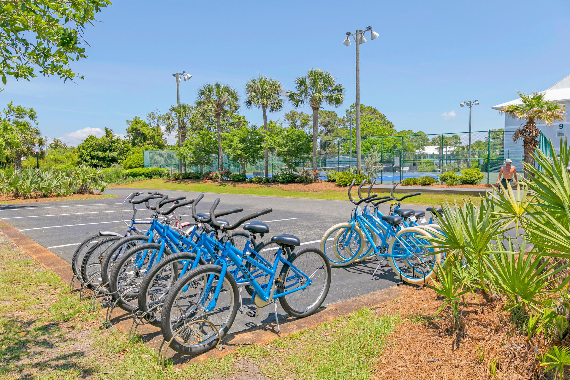 BEACHSIDE VILLAS CONDO - Residential