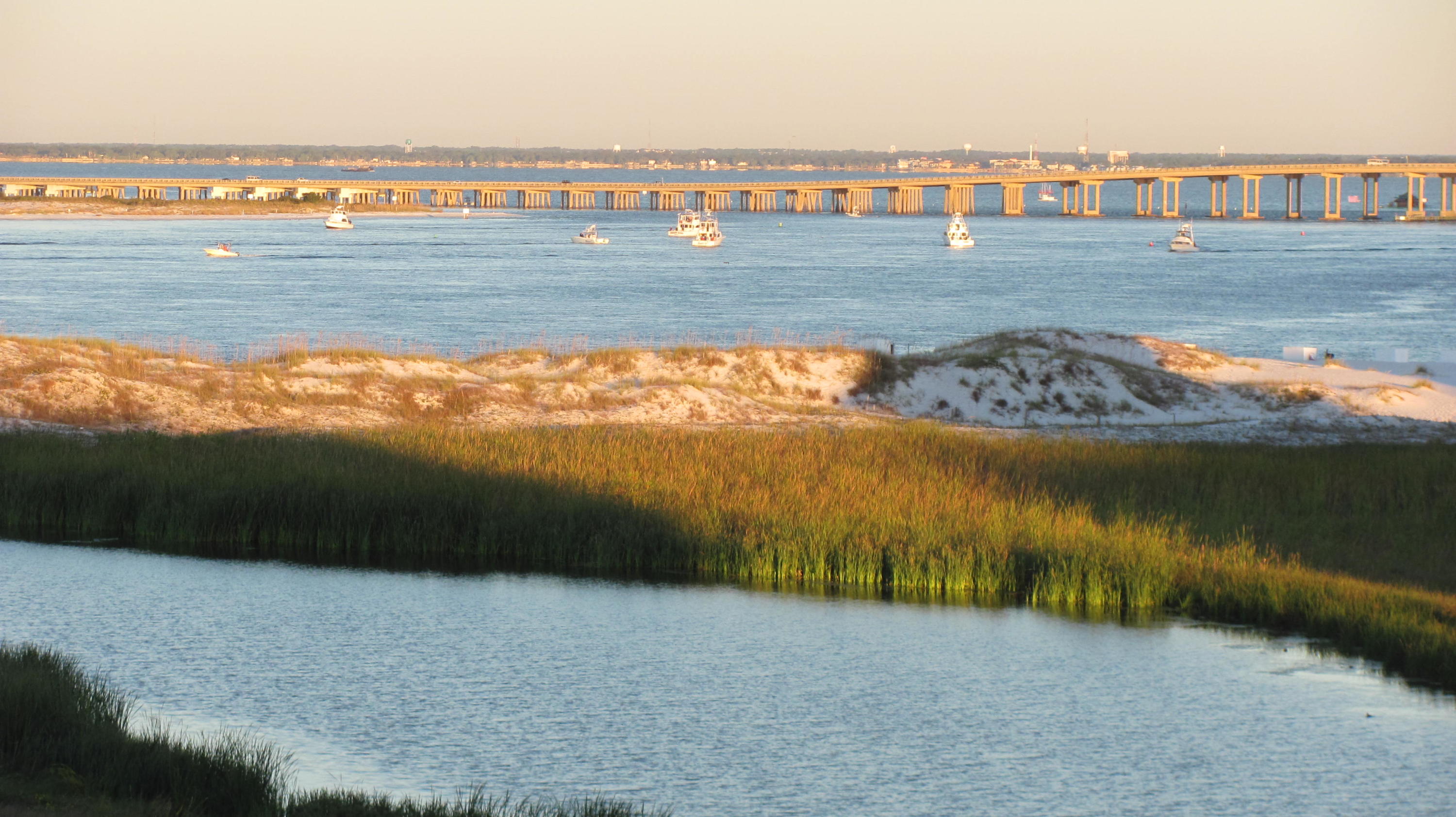 Jetty East Condominium - Residential