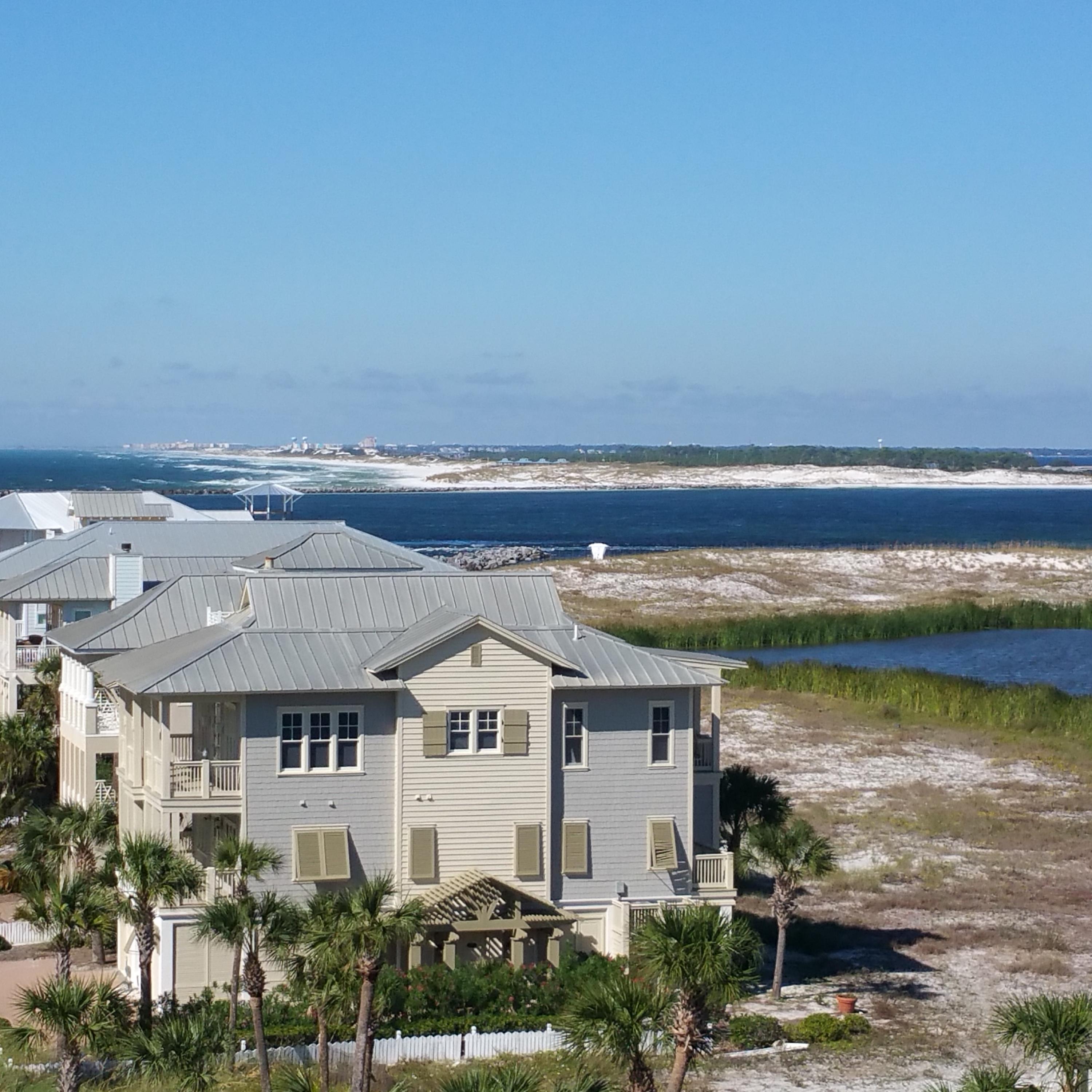Jetty East Condominium - Residential