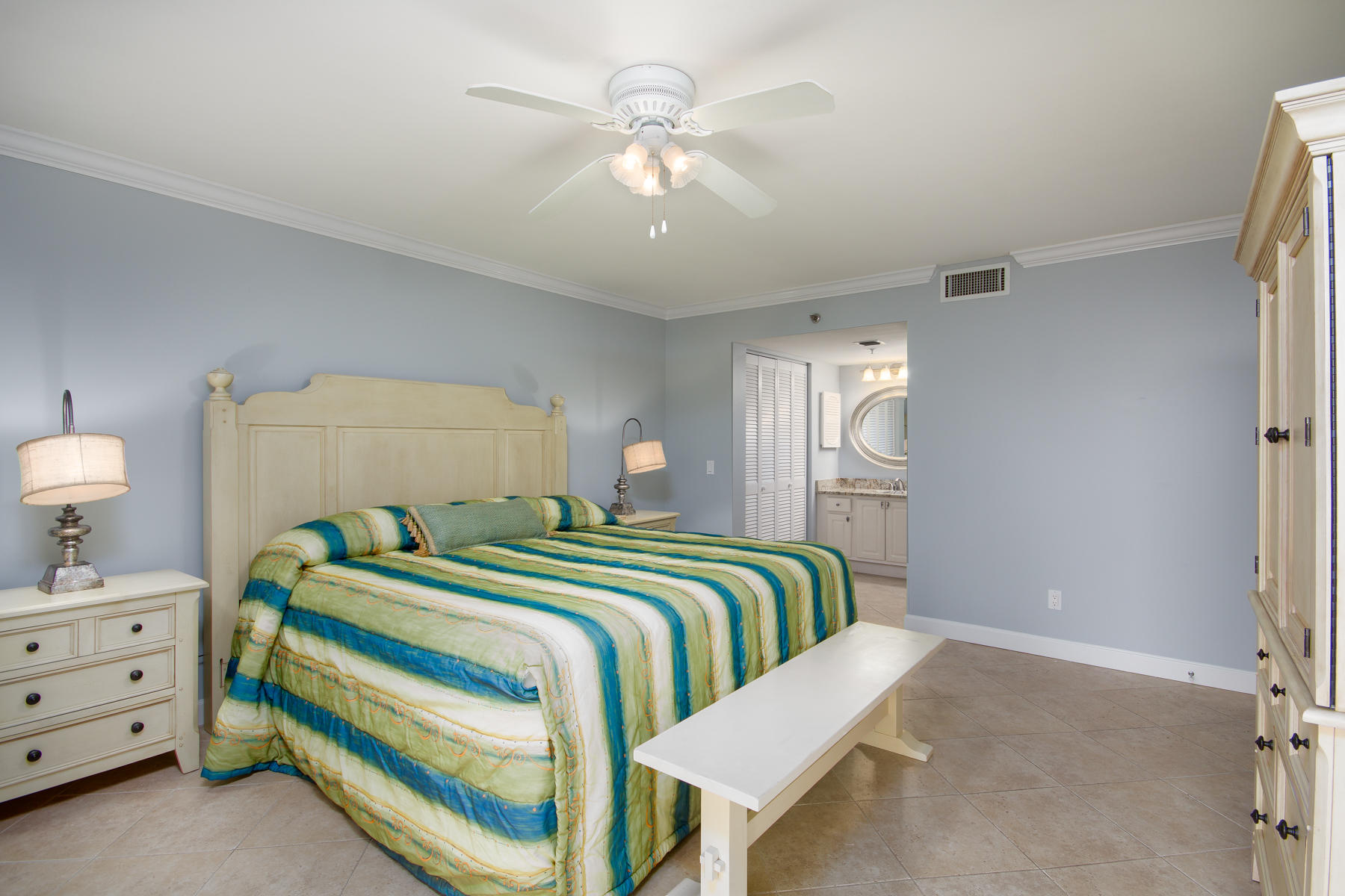 MAINSAIL CONDO PH 3 - Residential