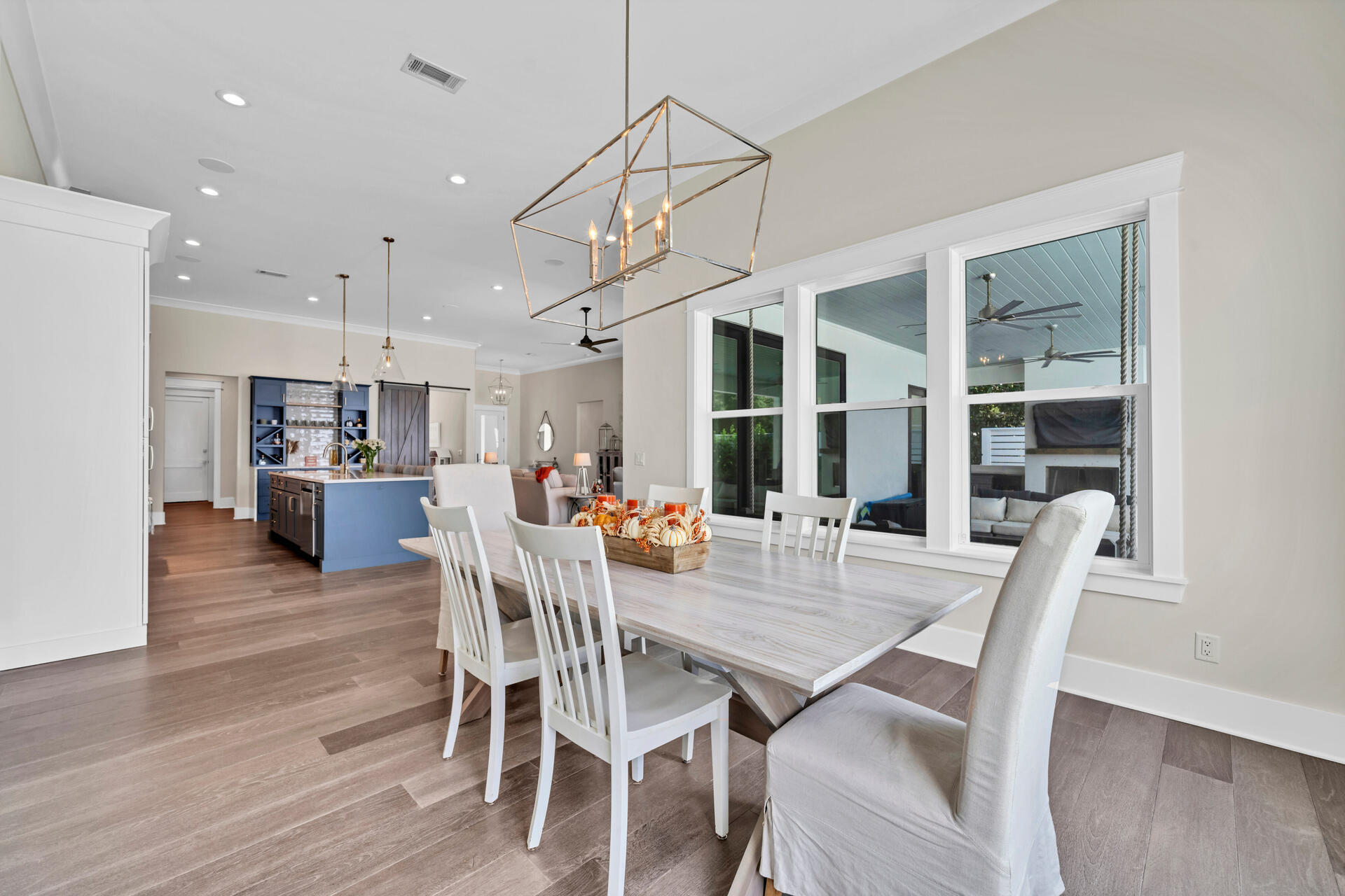 PELICAN BAY S/D - Residential