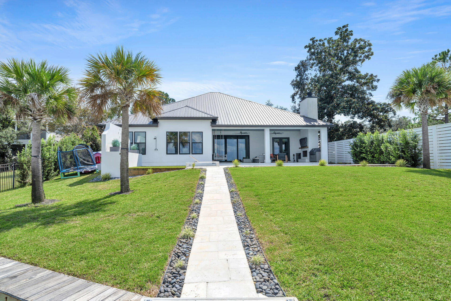 PELICAN BAY S/D - Residential