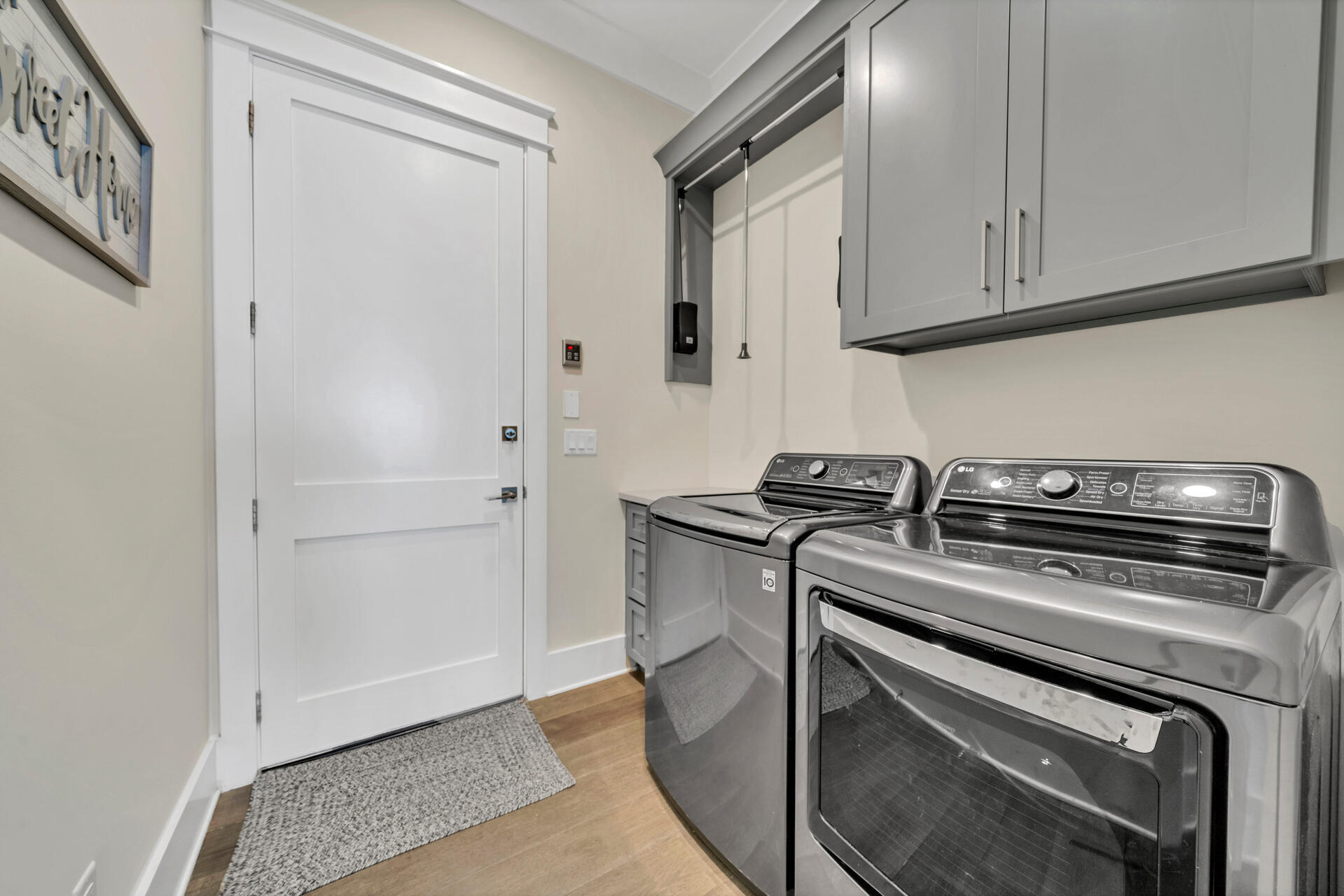PELICAN BAY S/D - Residential