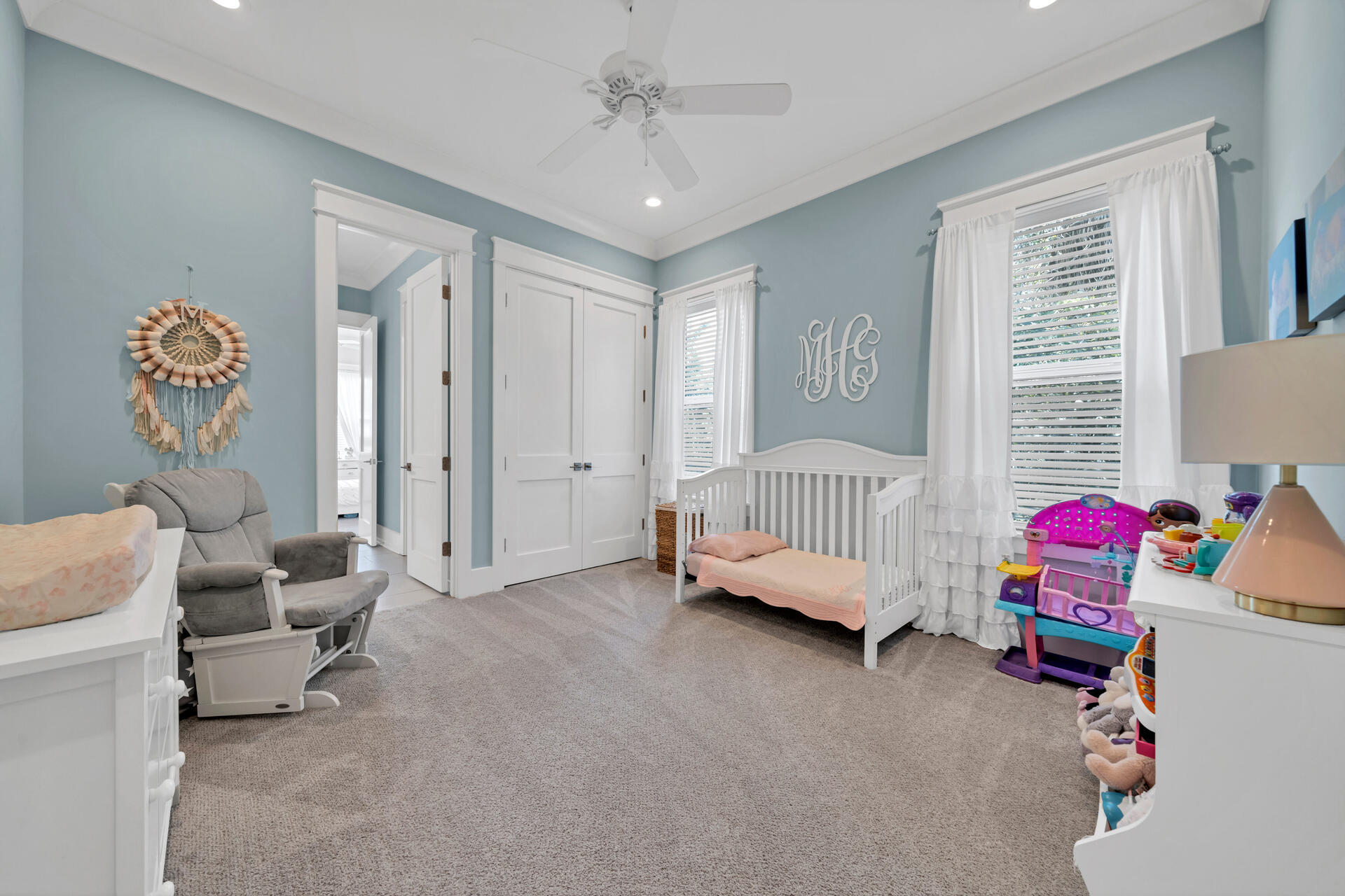PELICAN BAY S/D - Residential