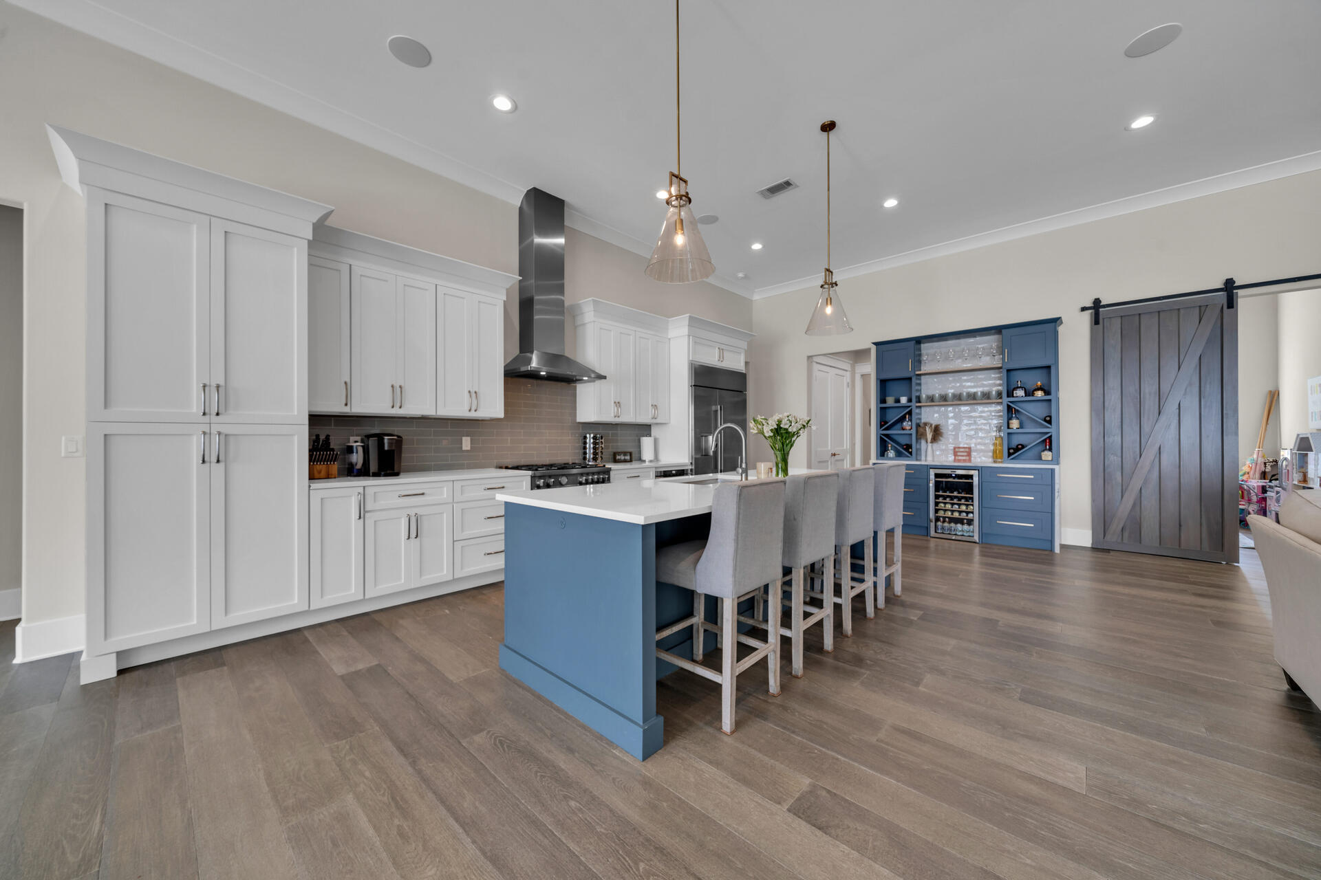 PELICAN BAY S/D - Residential