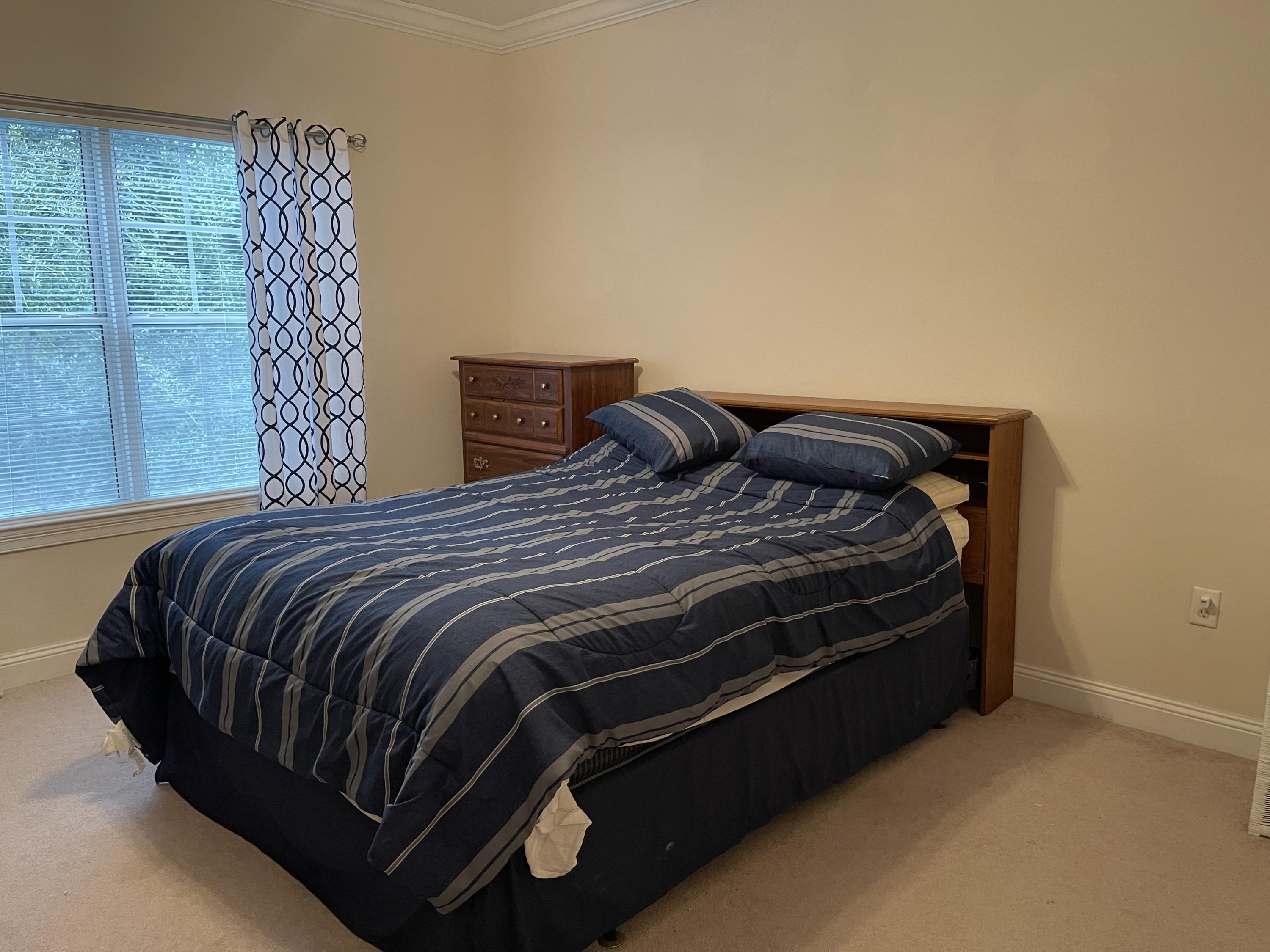 CROSS CREEK - Residential