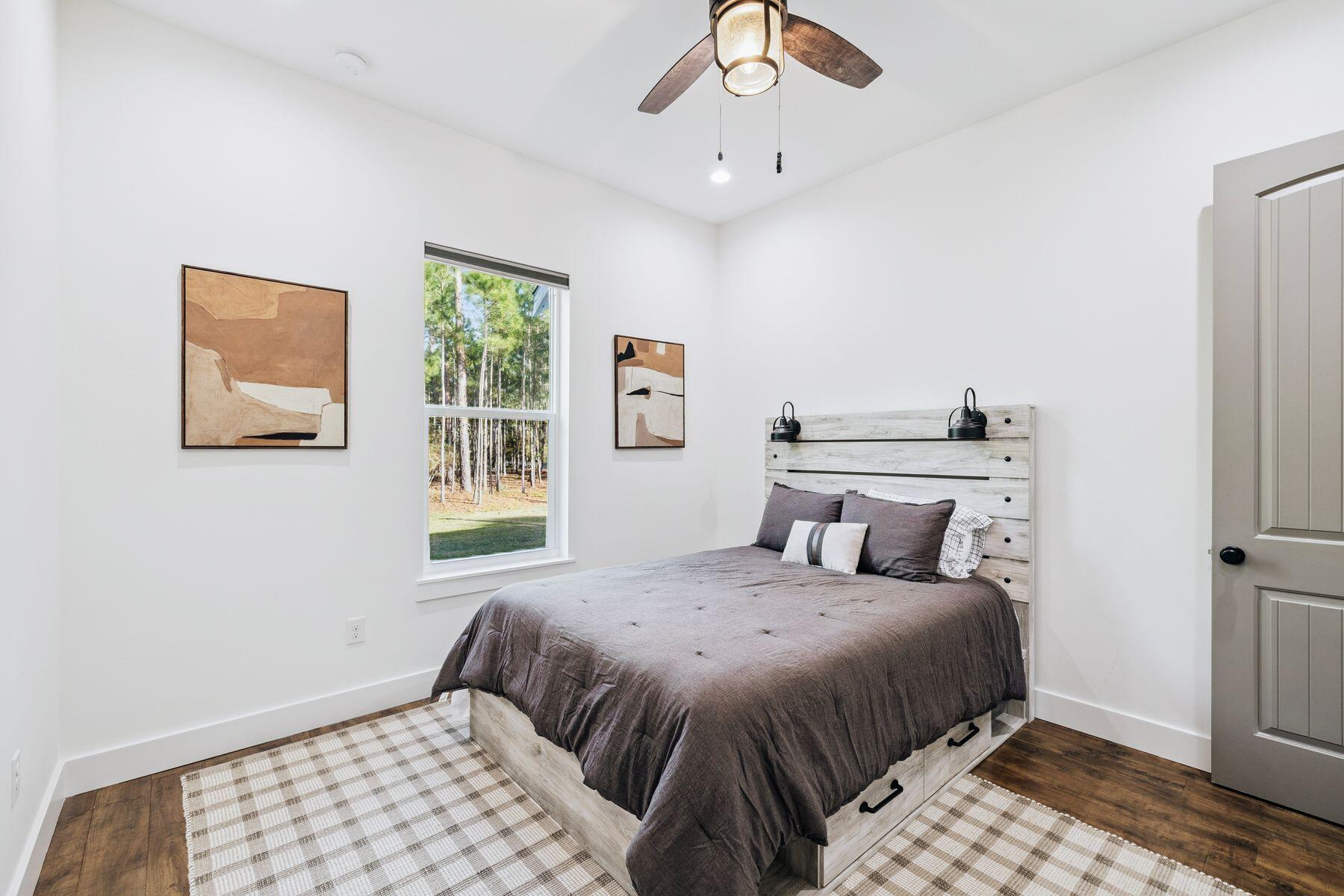 NO RECORDED SUBDIVISION - Residential