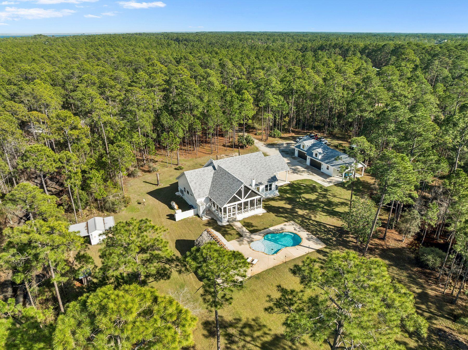 NO RECORDED SUBDIVISION - Residential