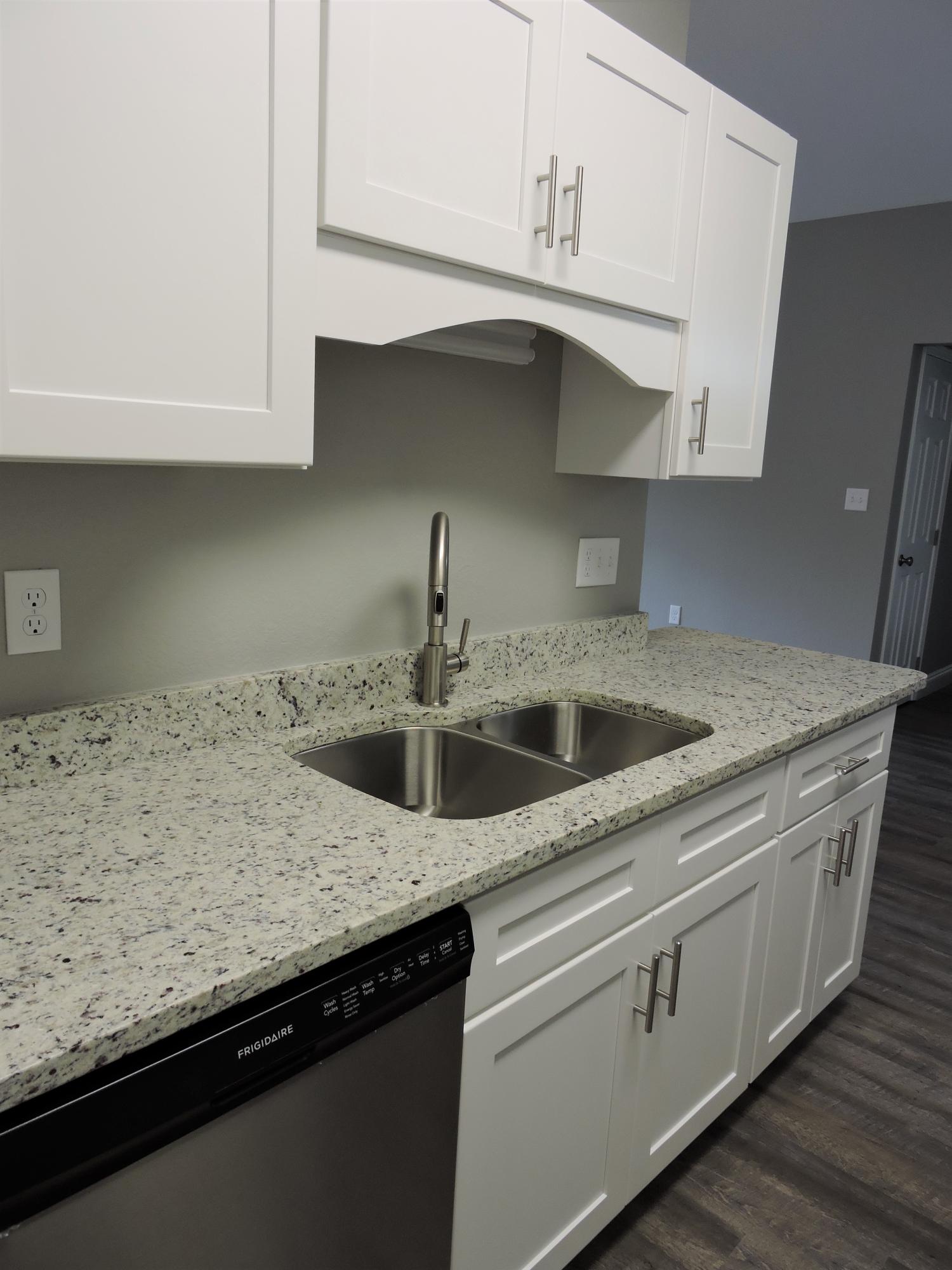 THE OAKS AT NICEVILLE - Residential