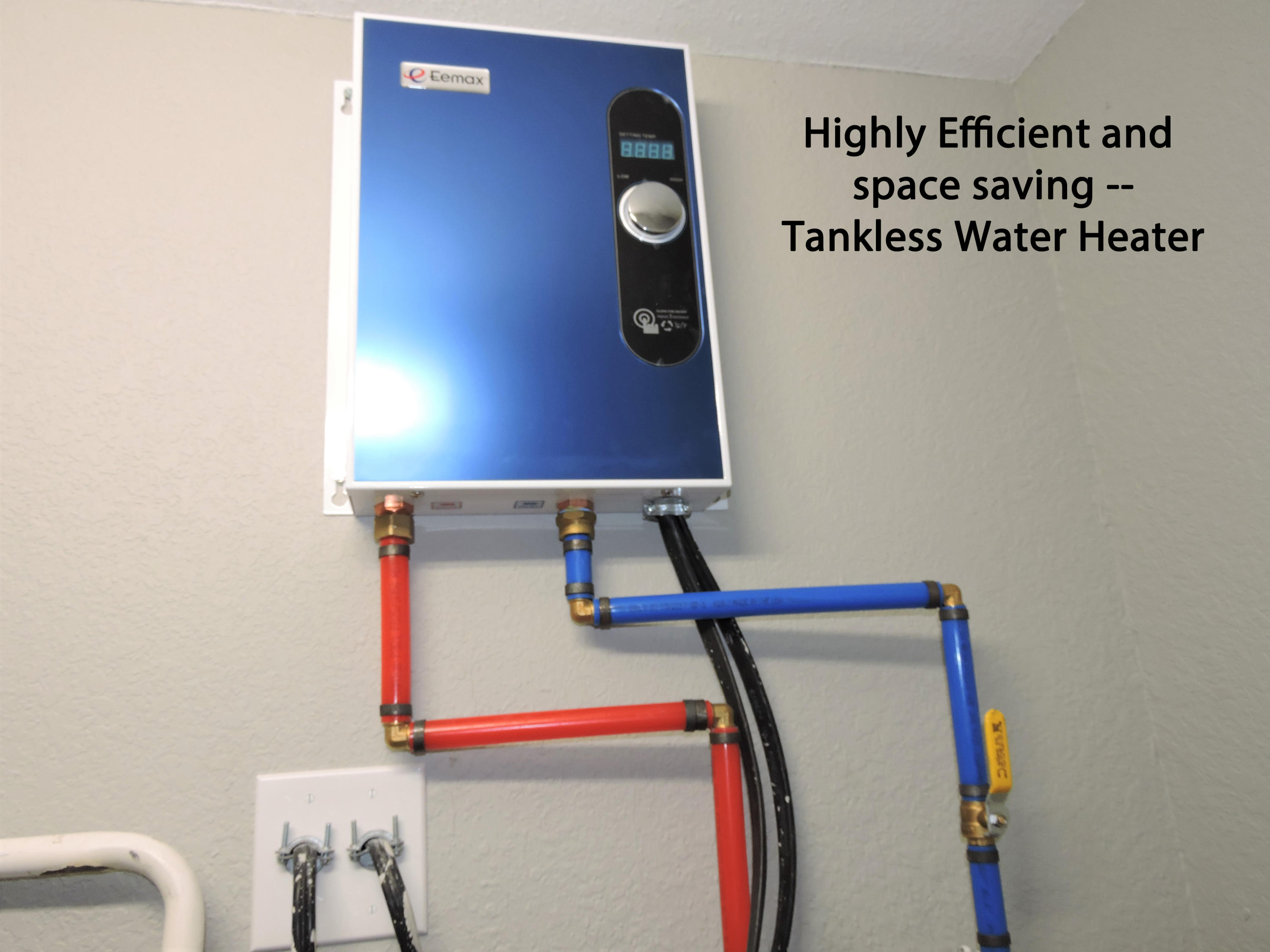 THE OAKS AT NICEVILLE - Residential