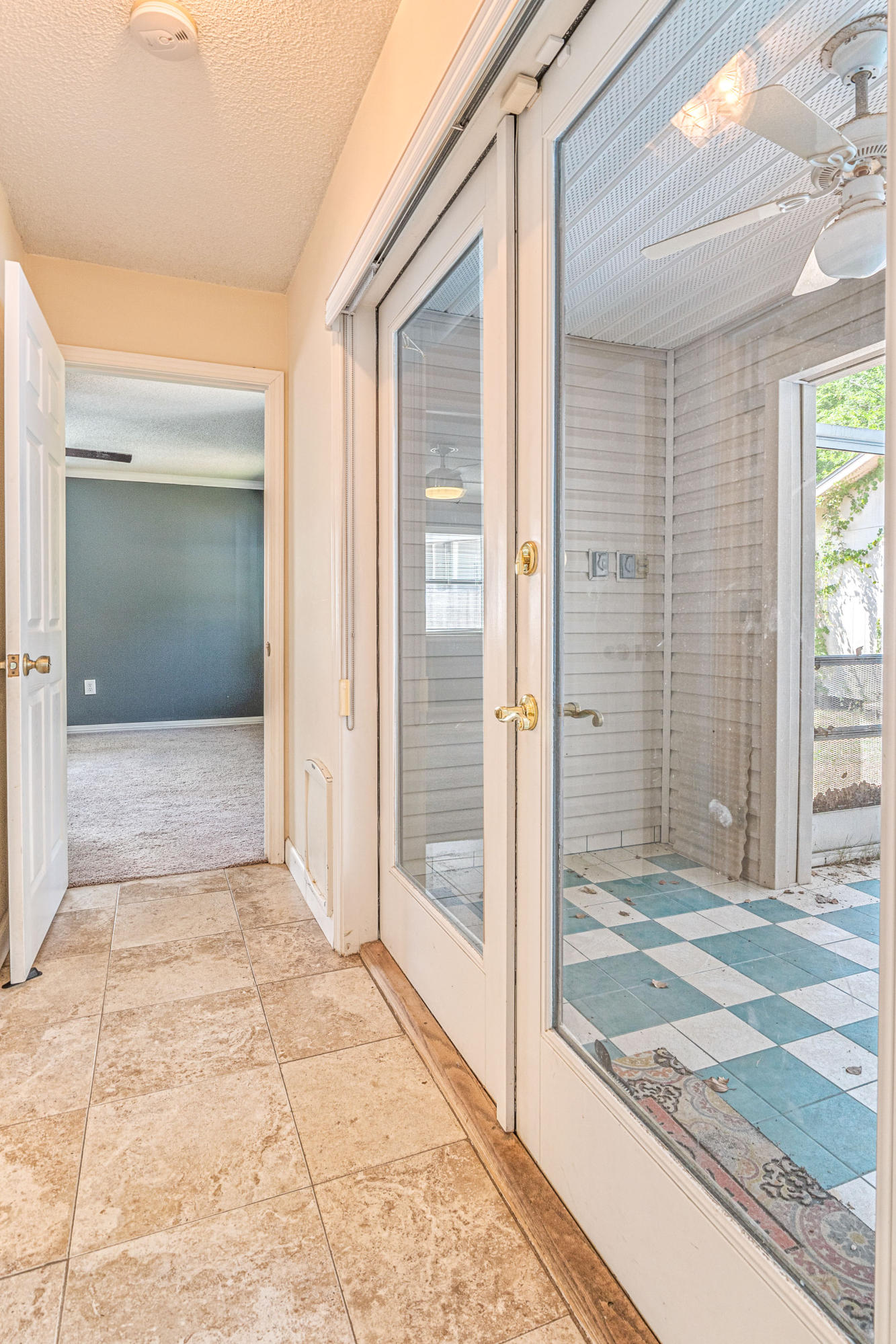 GARNIERS BEACH 2ND - Residential