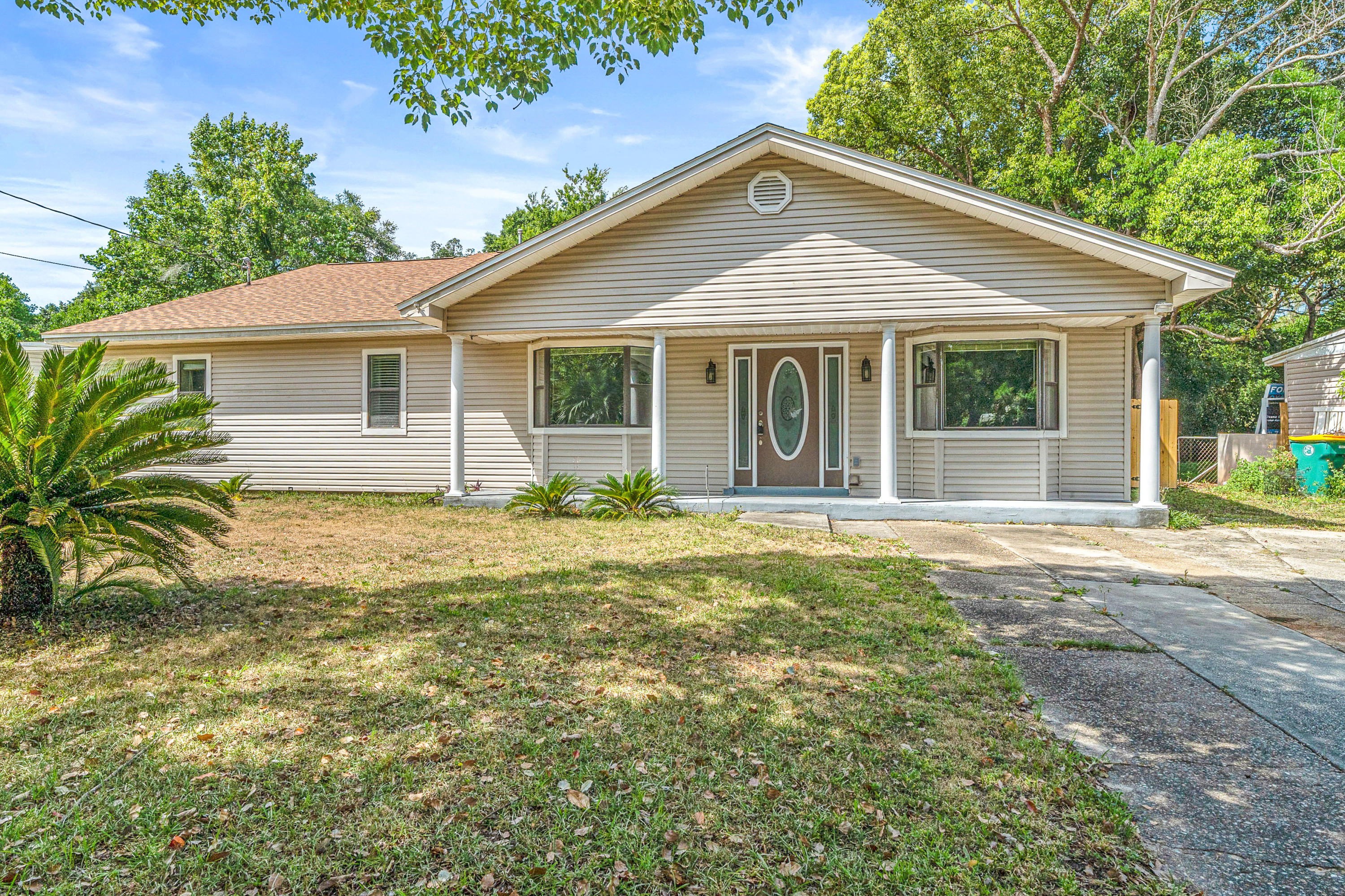 GARNIERS BEACH 2ND - Residential