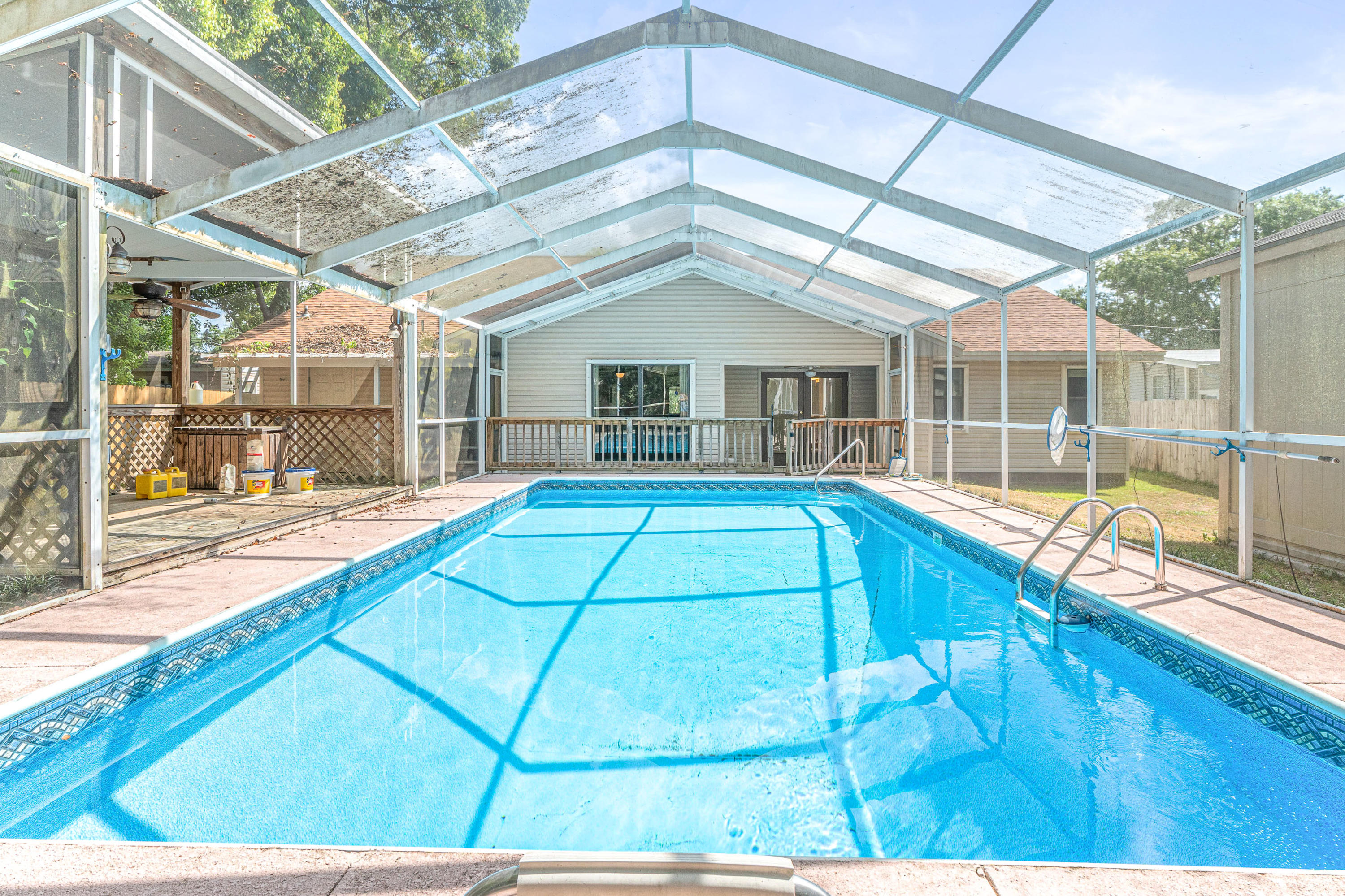 GARNIERS BEACH 2ND - Residential