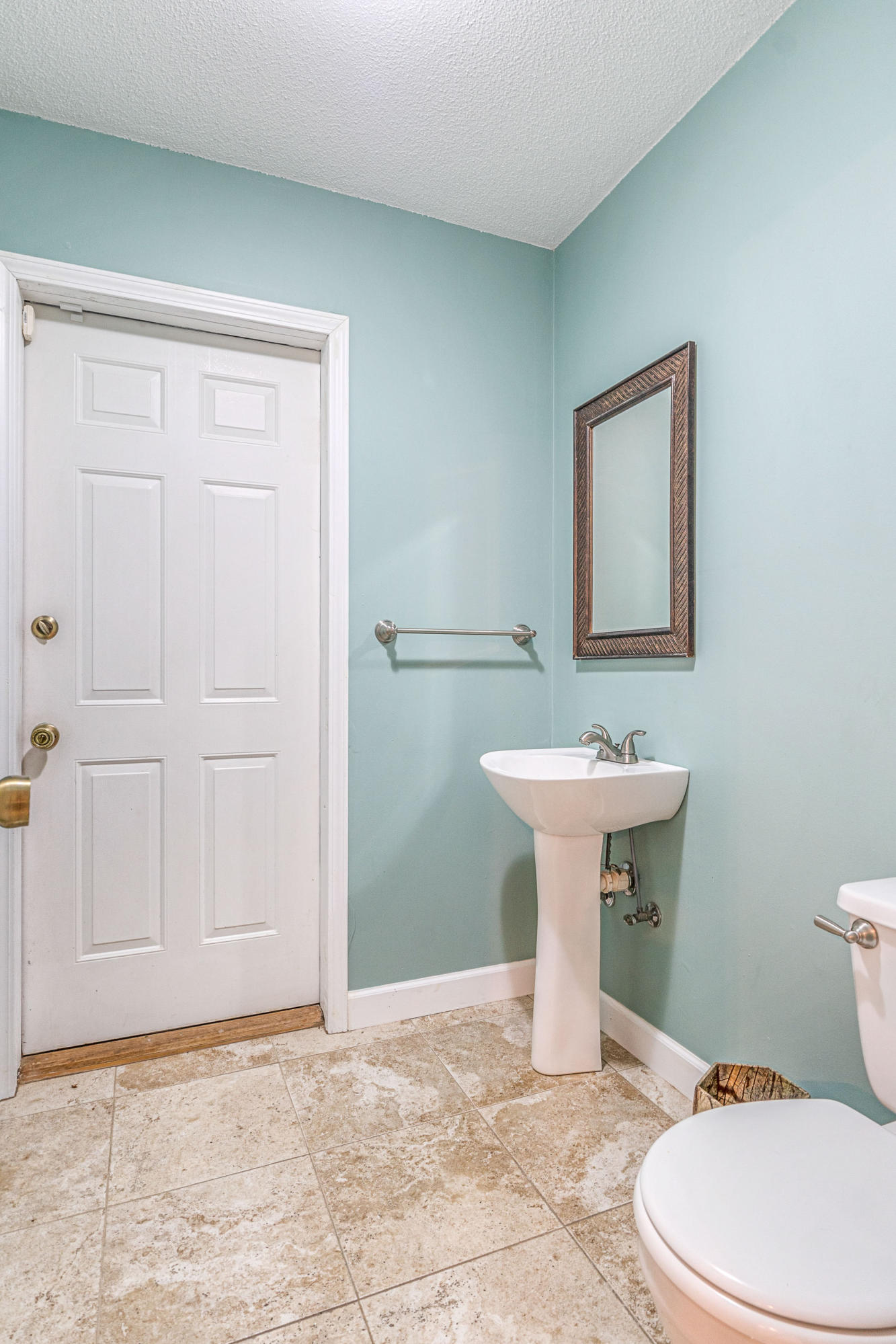 GARNIERS BEACH 2ND - Residential