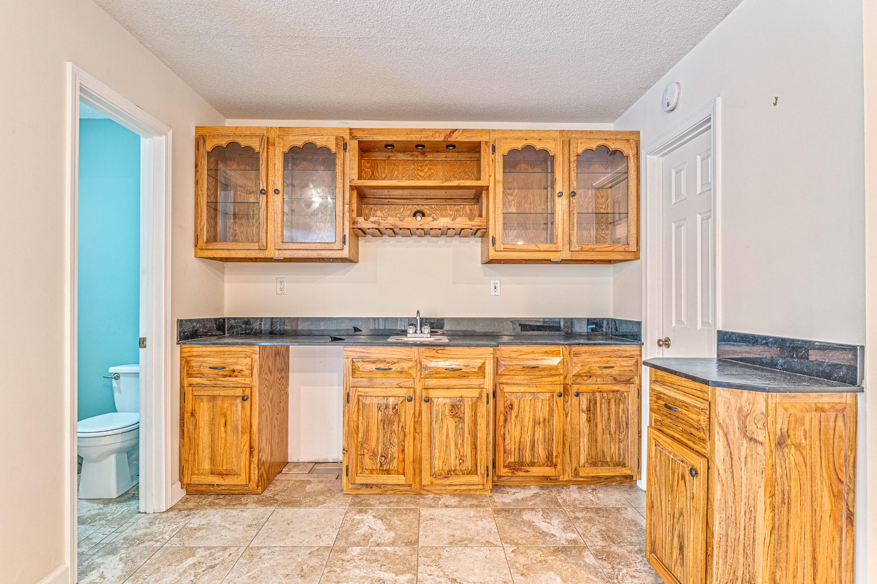 GARNIERS BEACH 2ND - Residential