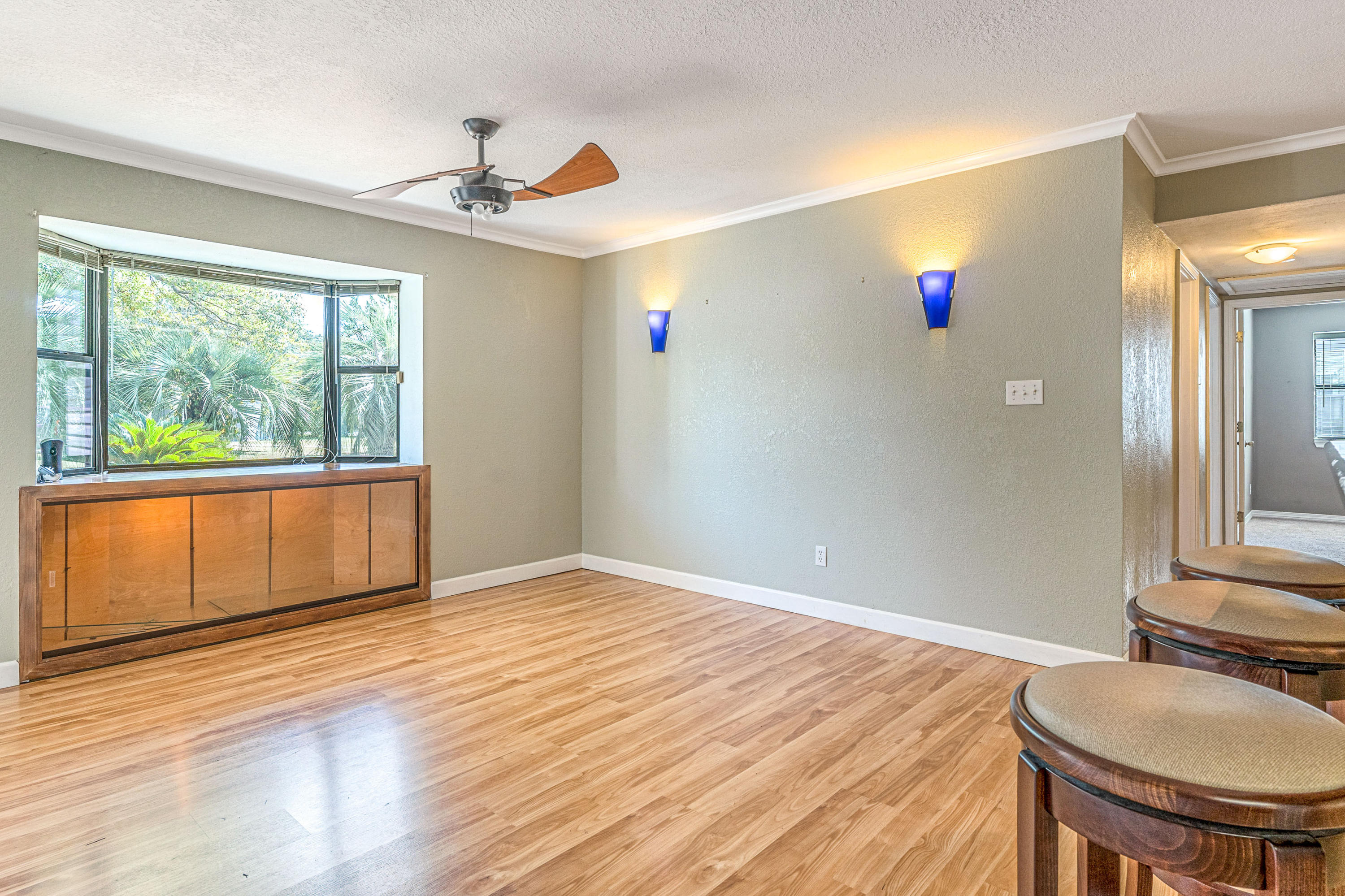 GARNIERS BEACH 2ND - Residential