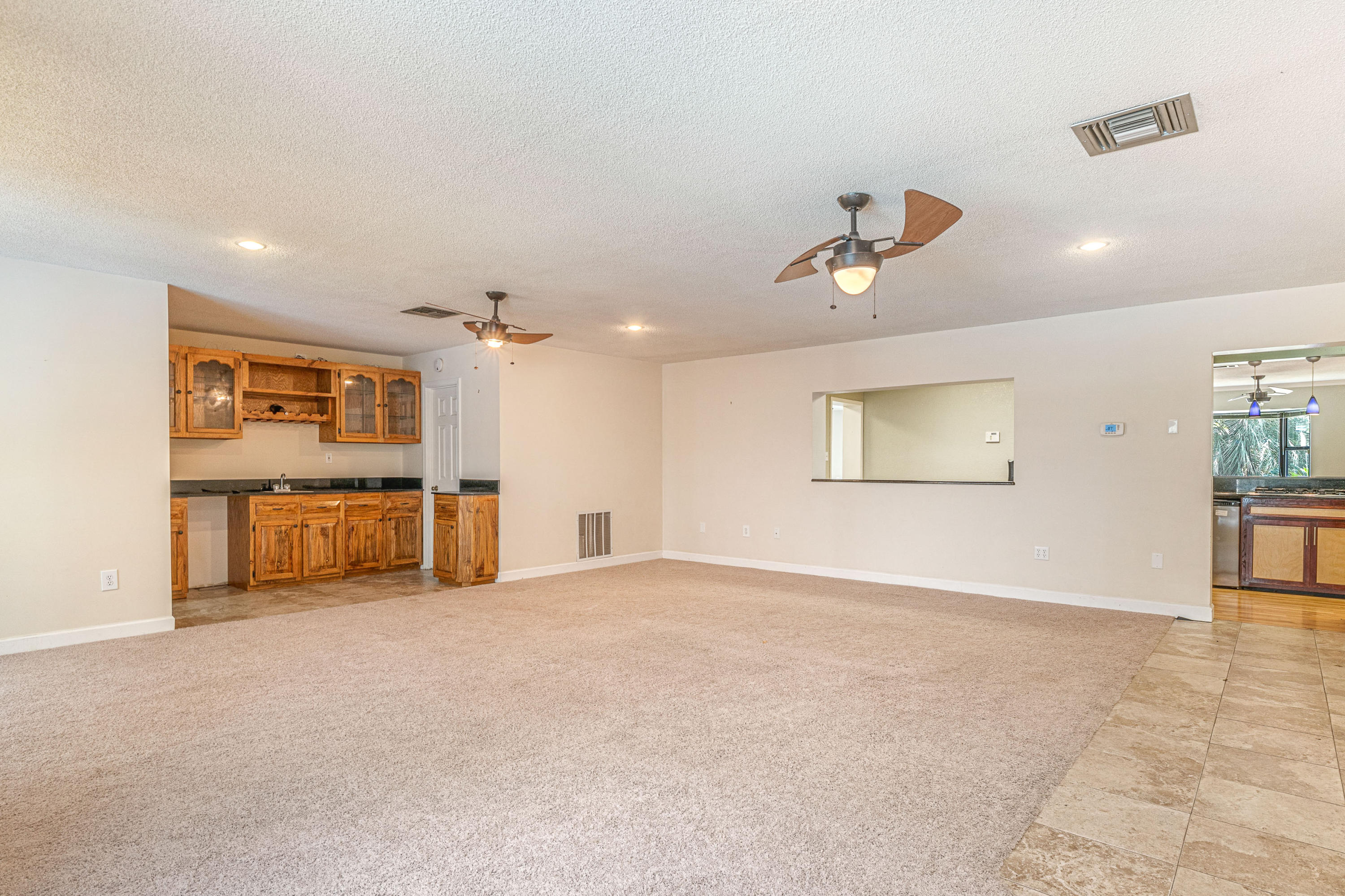 GARNIERS BEACH 2ND - Residential