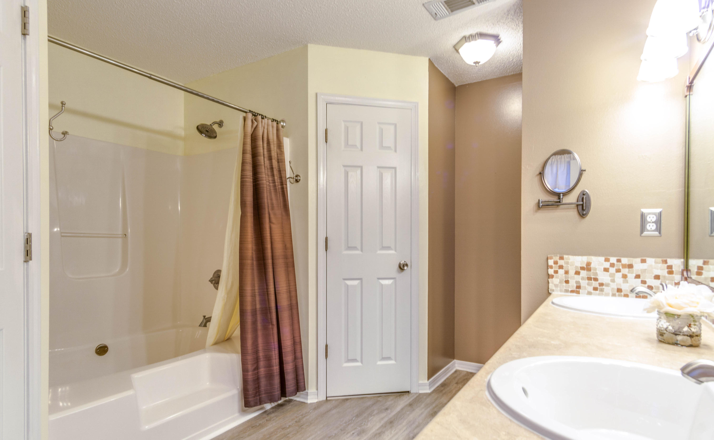 WESTVIEW ESTATES PH 1 - Residential