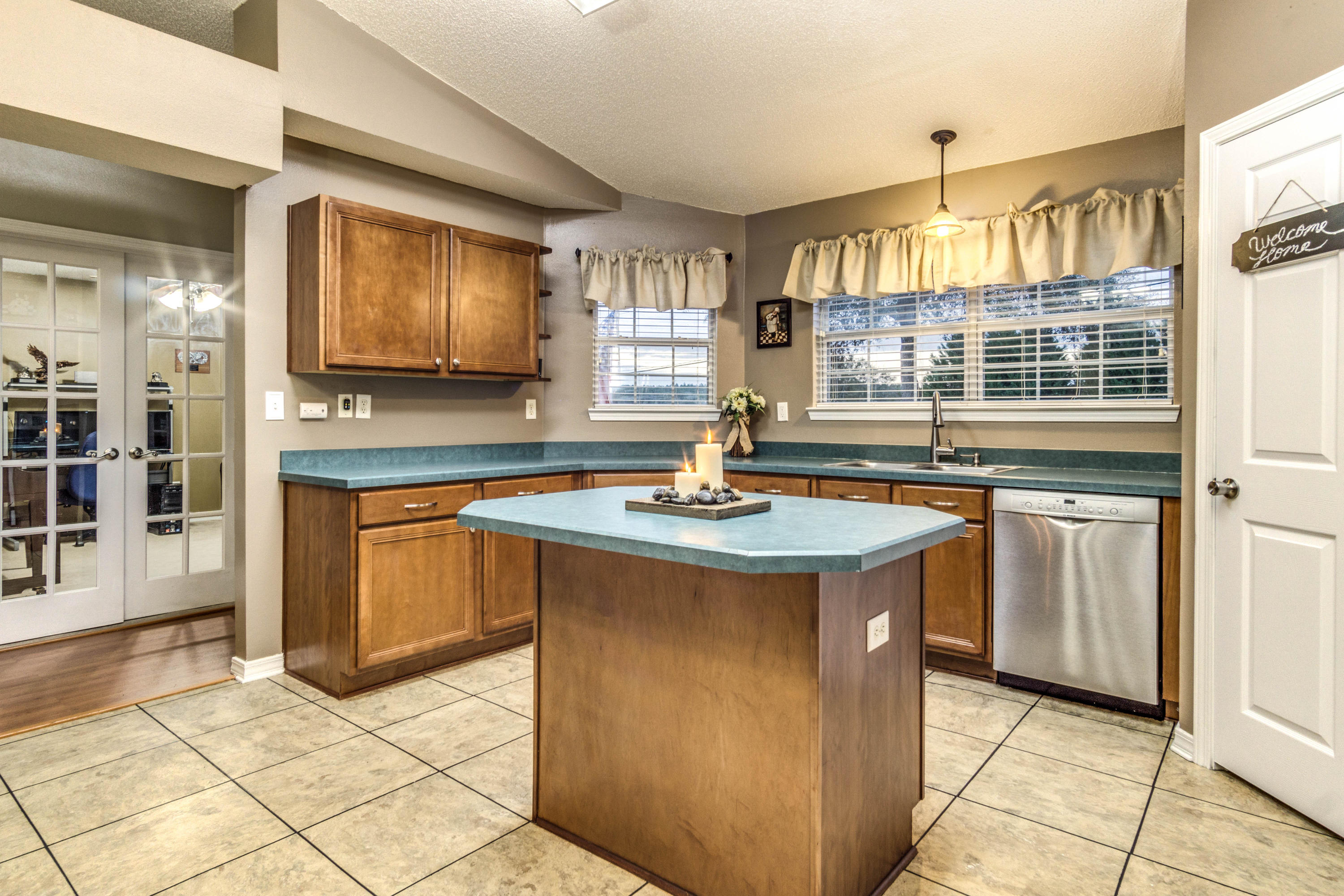 WESTVIEW ESTATES PH 1 - Residential