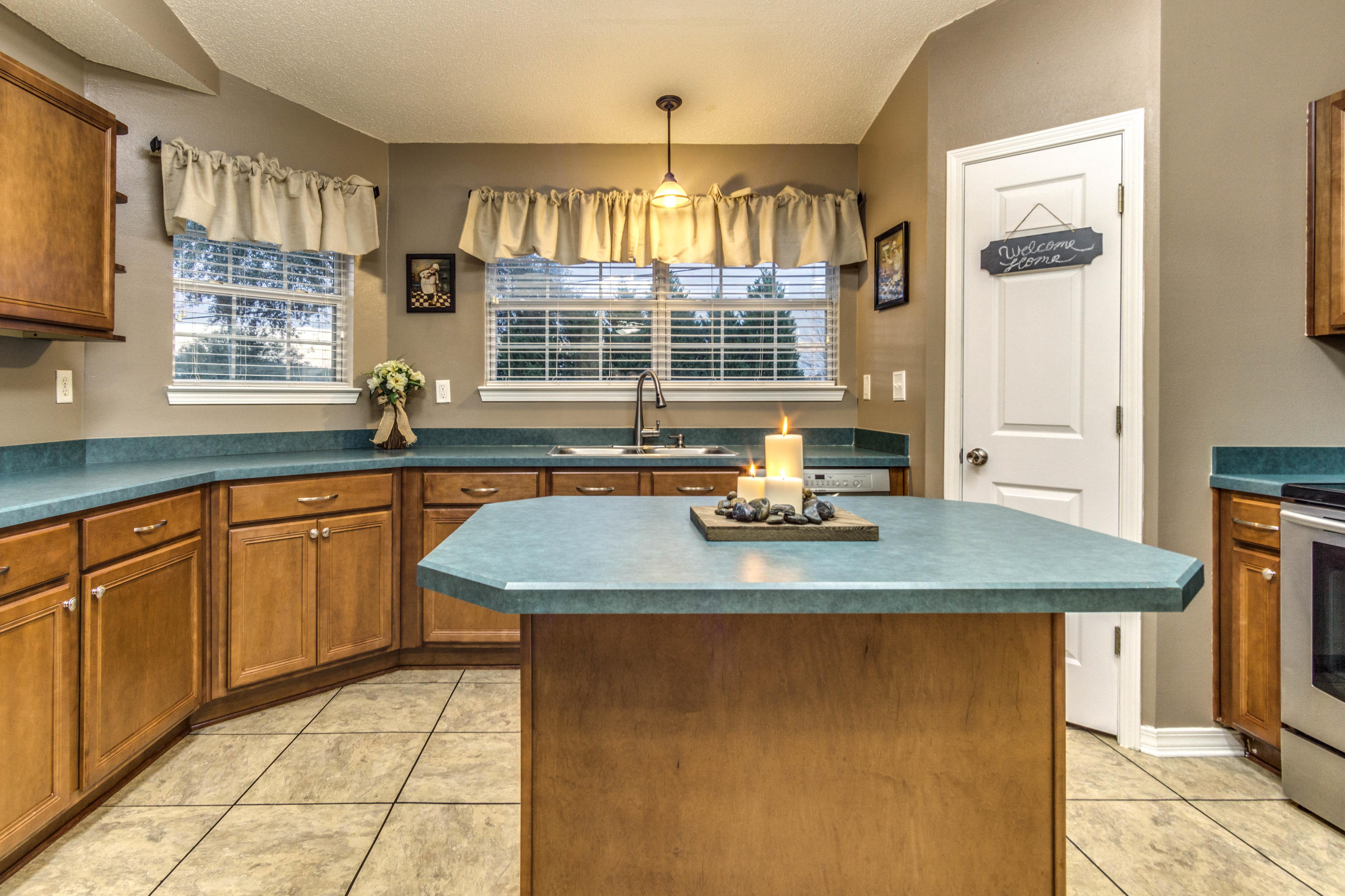 WESTVIEW ESTATES PH 1 - Residential