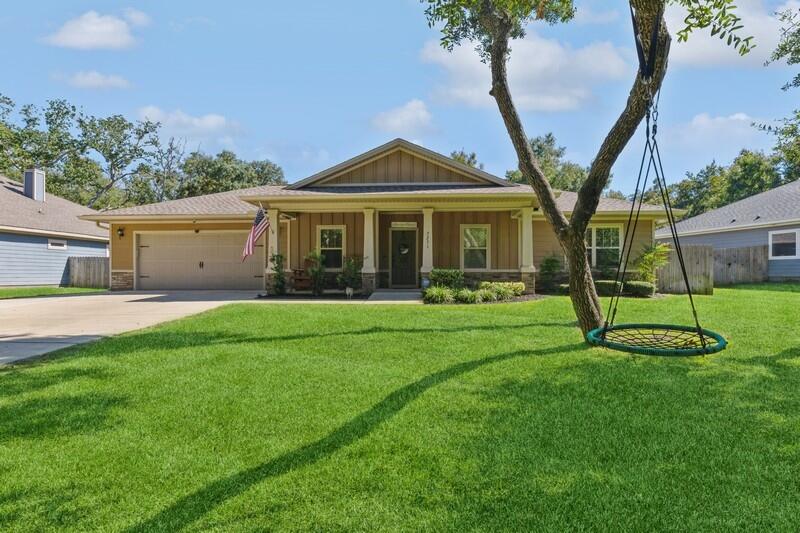 Welcome to this stunning 5bedroom, 3bath modern home built in 2019. The open concept design is highlighted by wood plank flooring, elegant tray ceilings with LED lighting in the spacious living room. The centerpiece is a fireplace surrounded by custom cabinets and shelving, adding both style and functionality.The kitchen features a breakfast bar island, custom cabinets, and beautiful granite countertops. The master bedroom is a serene retreat with porch access and chic tray ceilings. The master bathroom has a garden tub, granite double vanity, a generous walk-in closet, and a separate tiled shower. Outside you will discover a screened-in porch that opens up to a deck and a charming gazebo area, perfect for outdoor entertainment. Additionally there is a storage shed out back