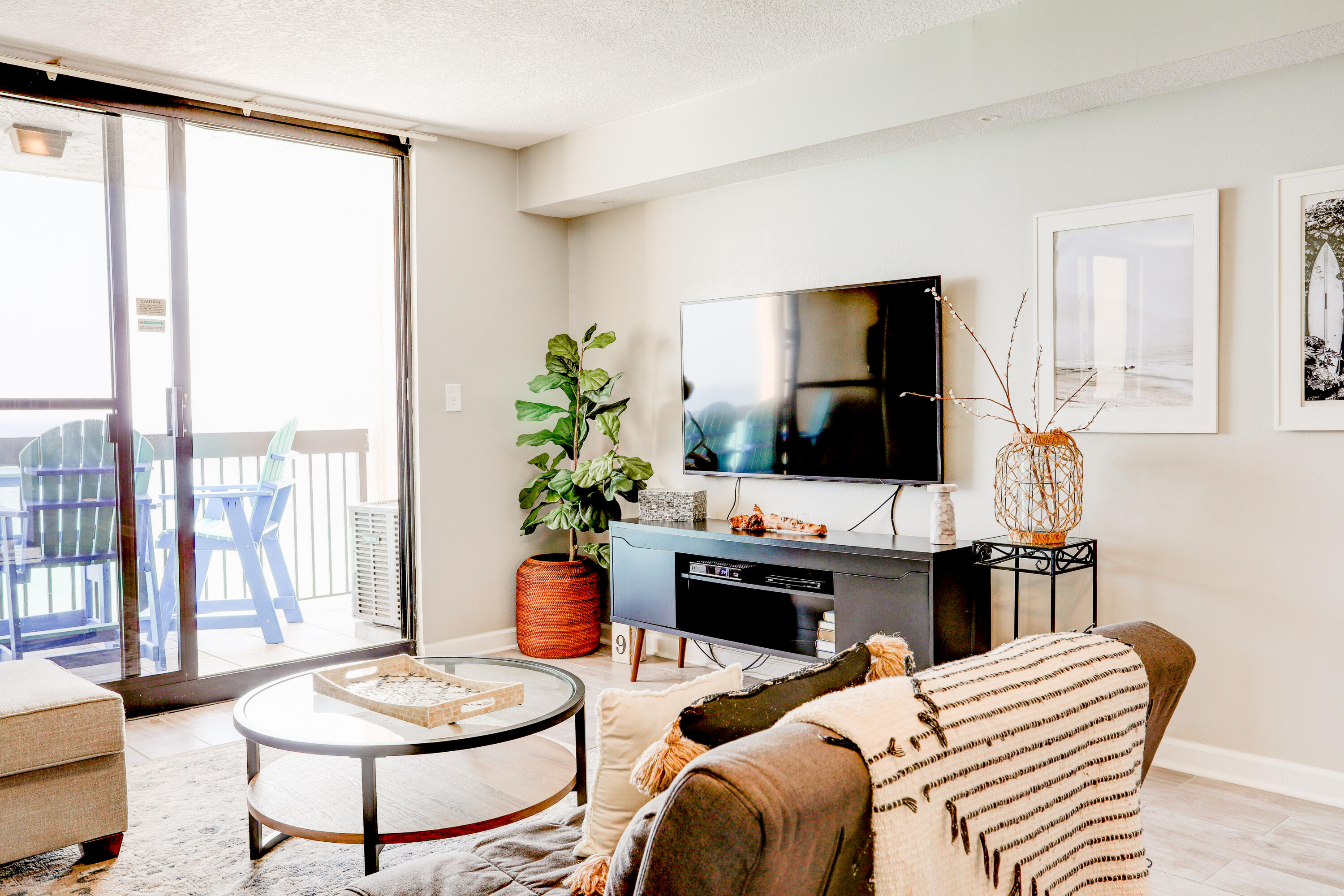 SUNDESTIN INTERNATIONAL CONDO - Residential