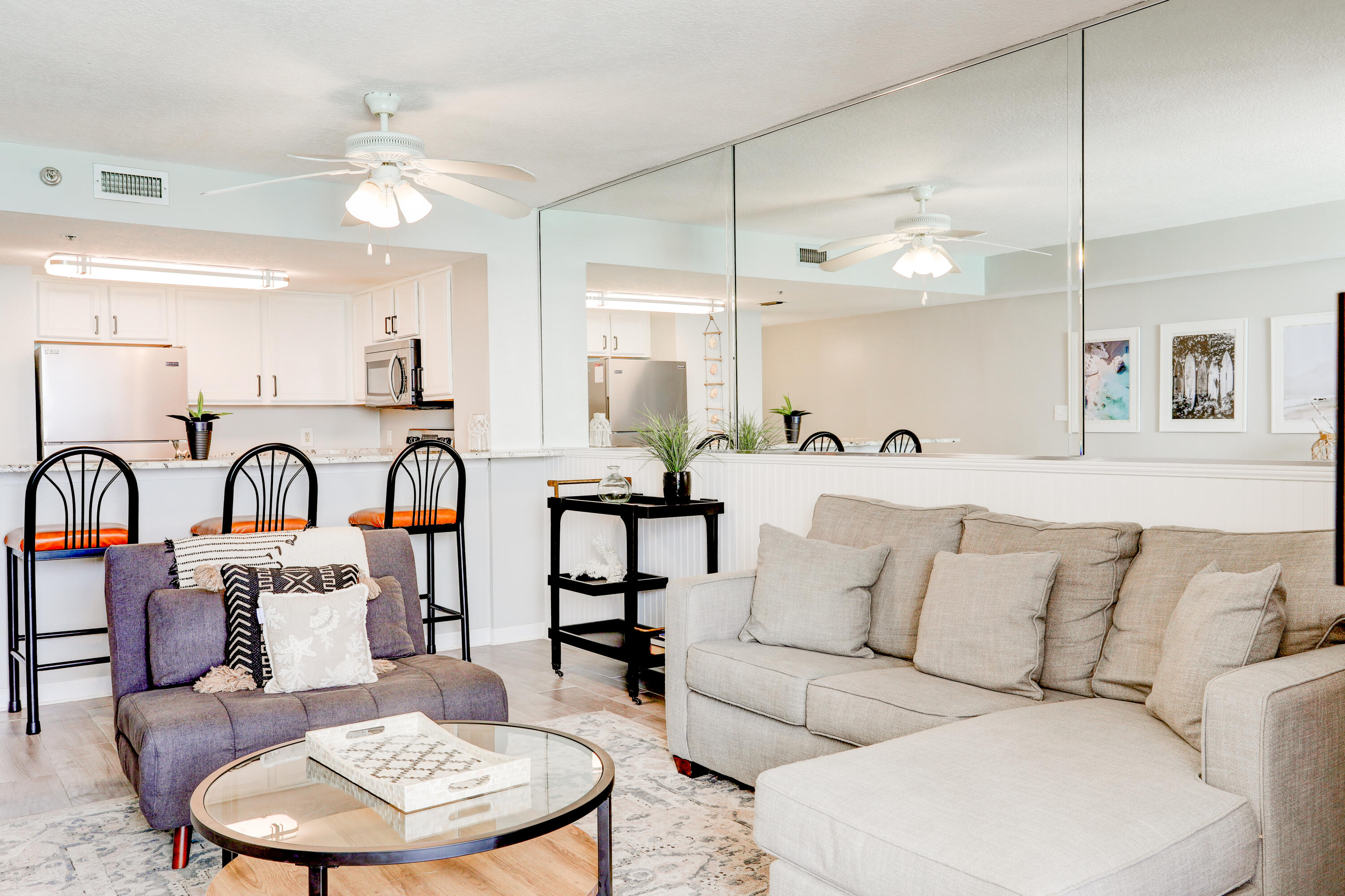 SUNDESTIN INTERNATIONAL CONDO - Residential