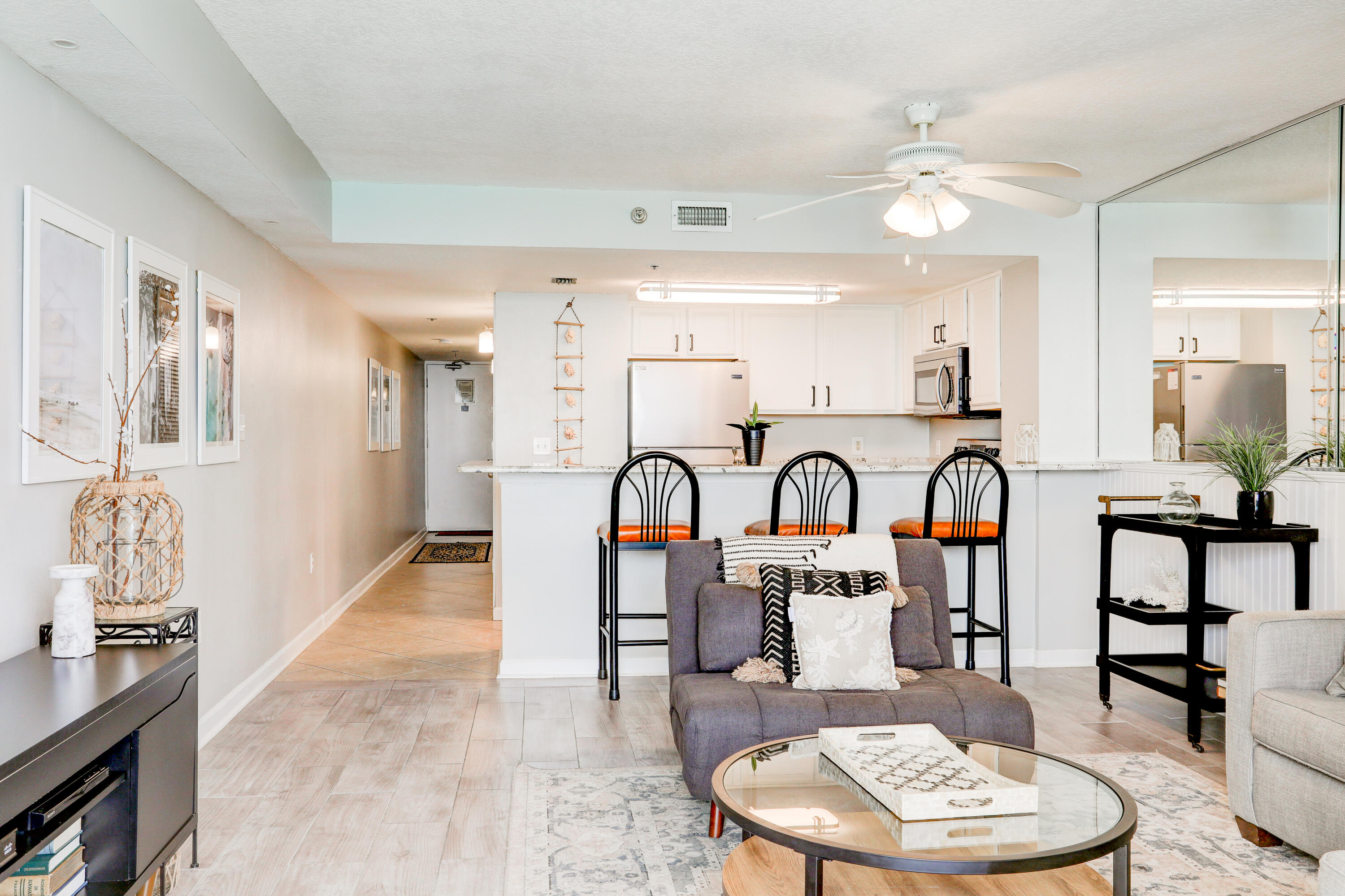 SUNDESTIN INTERNATIONAL CONDO - Residential