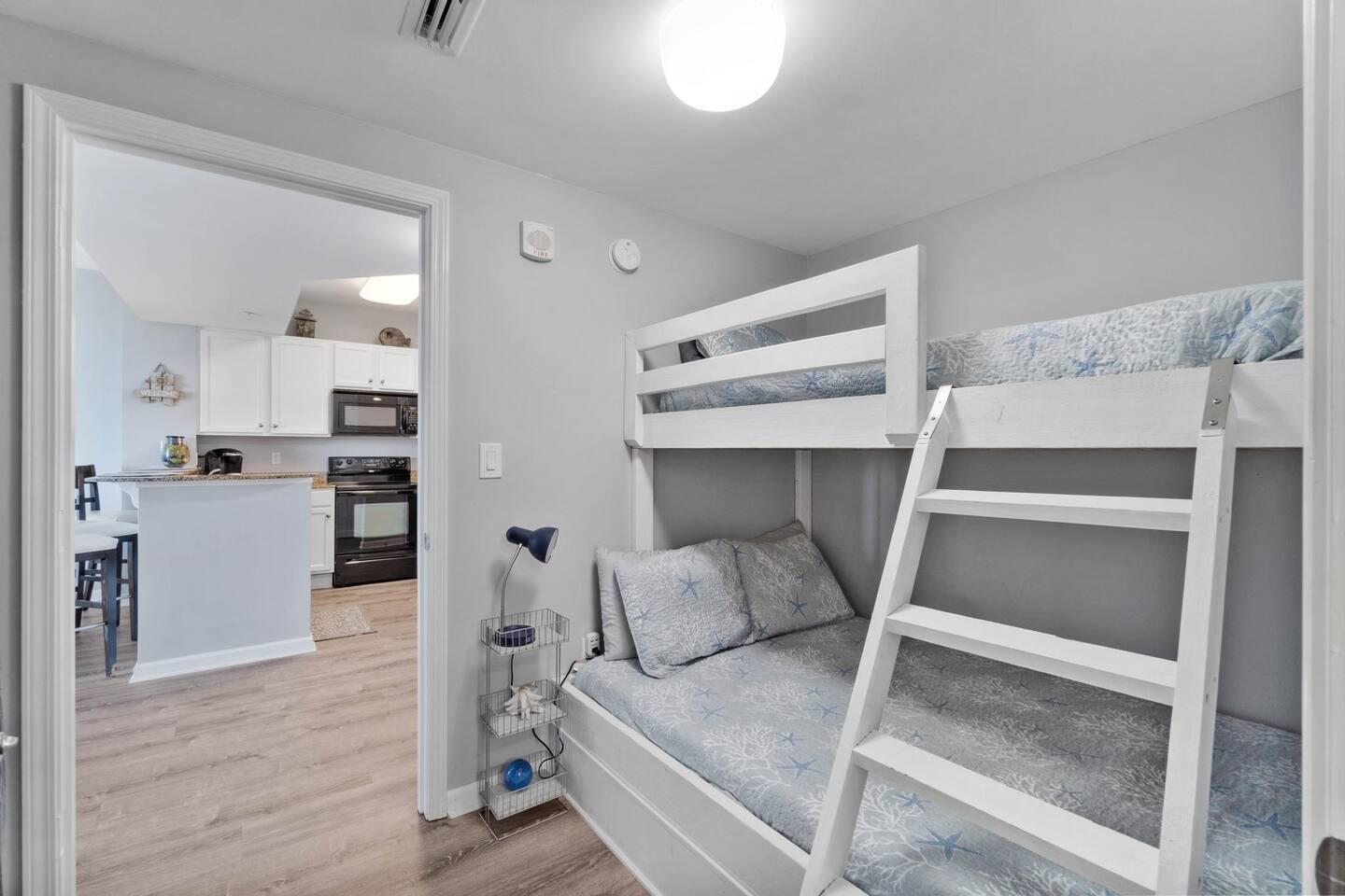 THE PALMS OF DESTIN - Residential