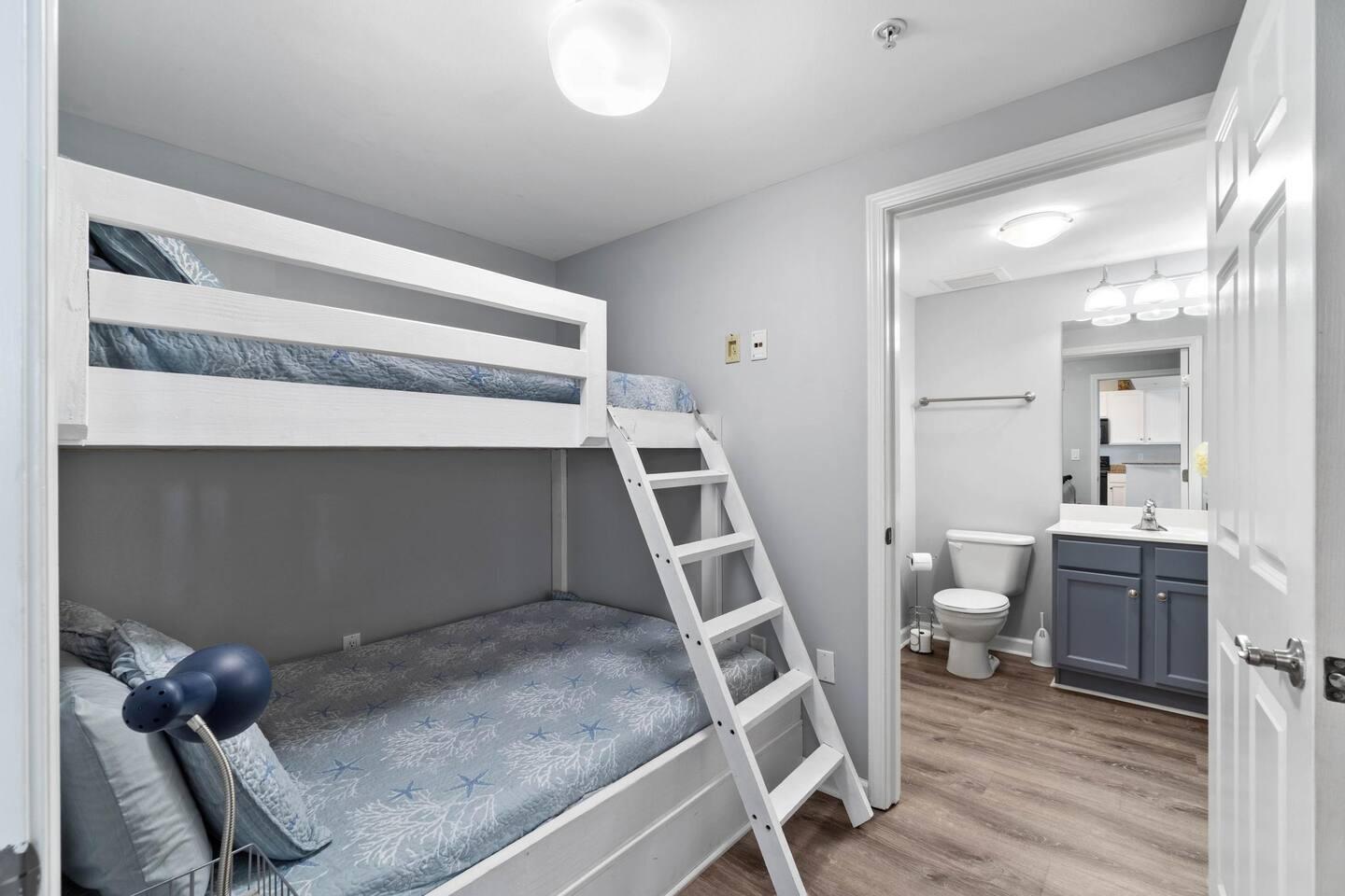 THE PALMS OF DESTIN - Residential