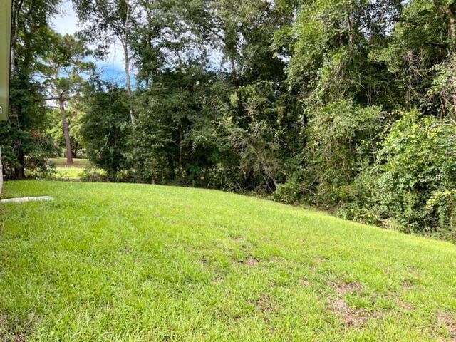 TRAILWOOD ESTATES - Residential Lease