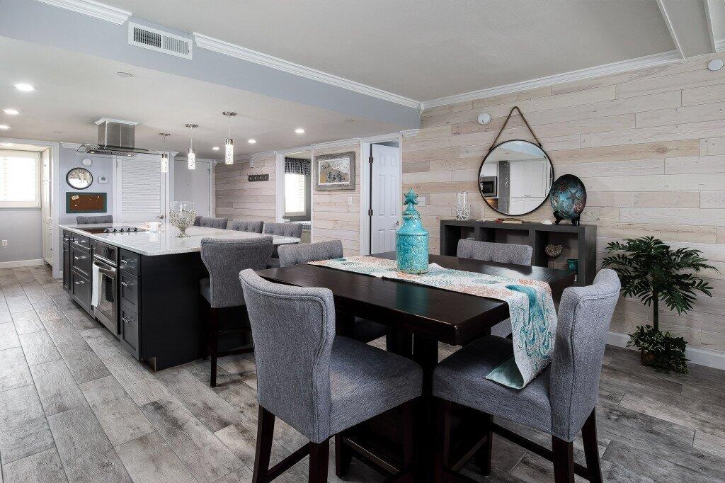 SURF DWELLER CONDO - Residential