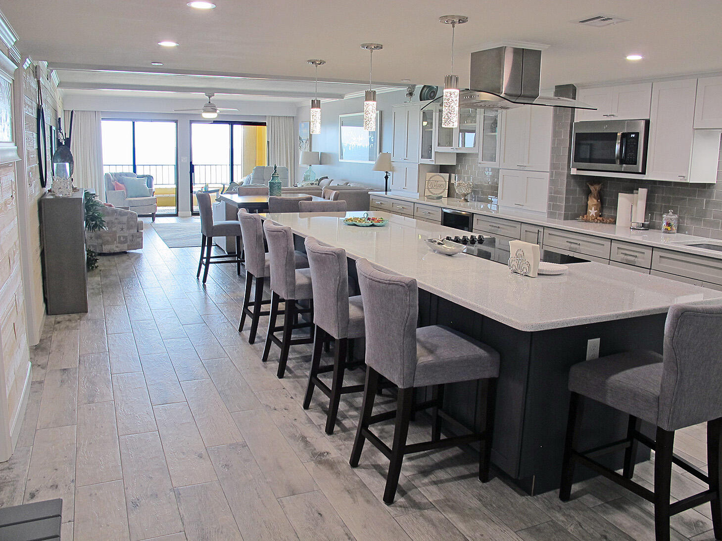 SURF DWELLER CONDO - Residential