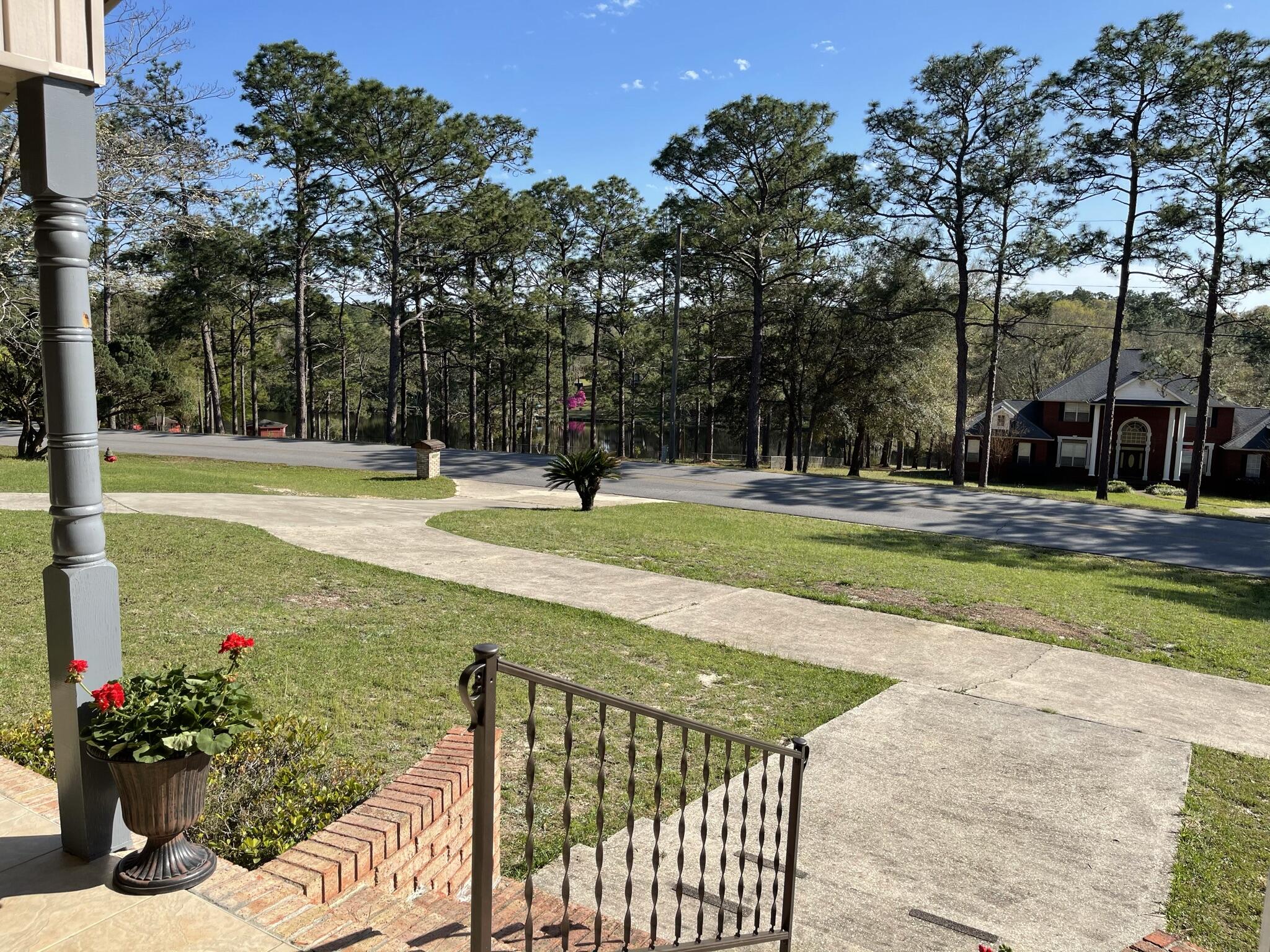 LAKE POINTE - Residential