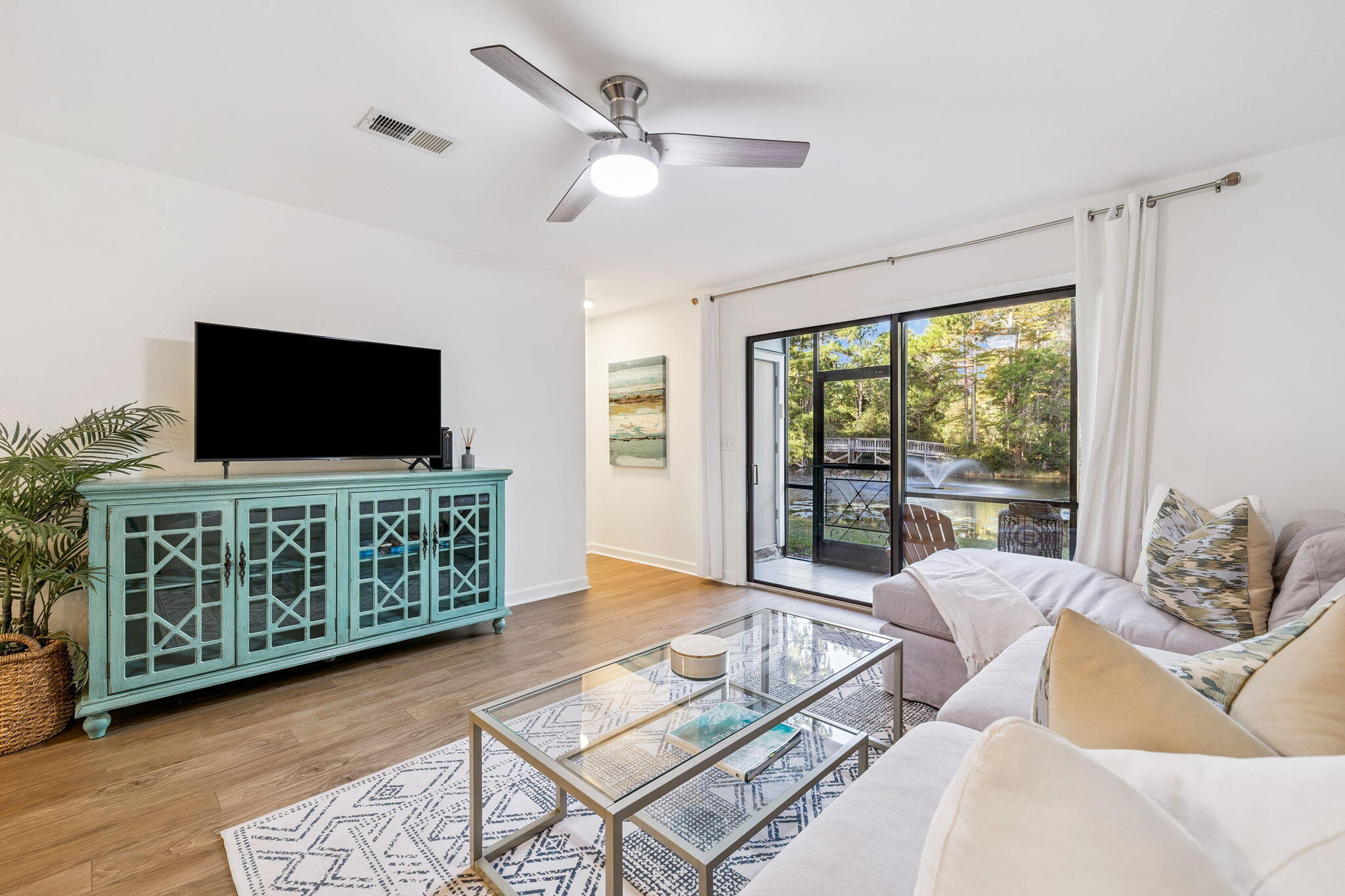 CASSINE GARDENS T/H PH 4 - Residential