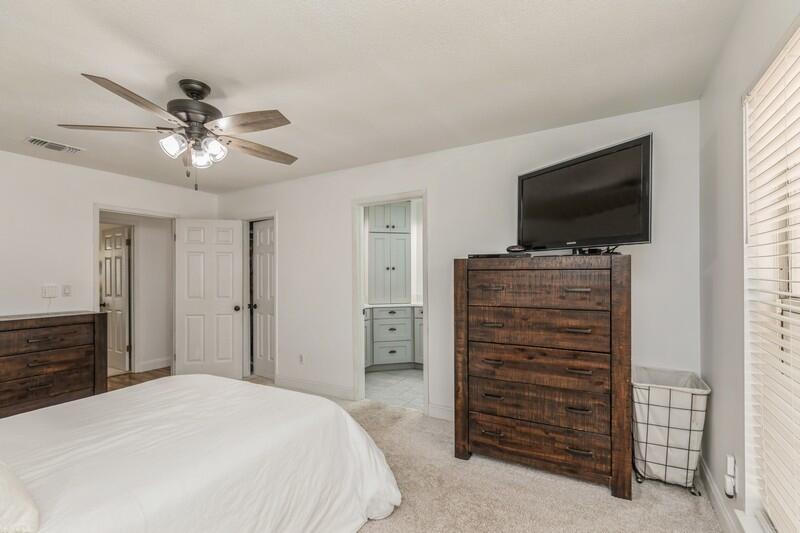 PARKWOOD LANE BLUEWATER BAY - Residential